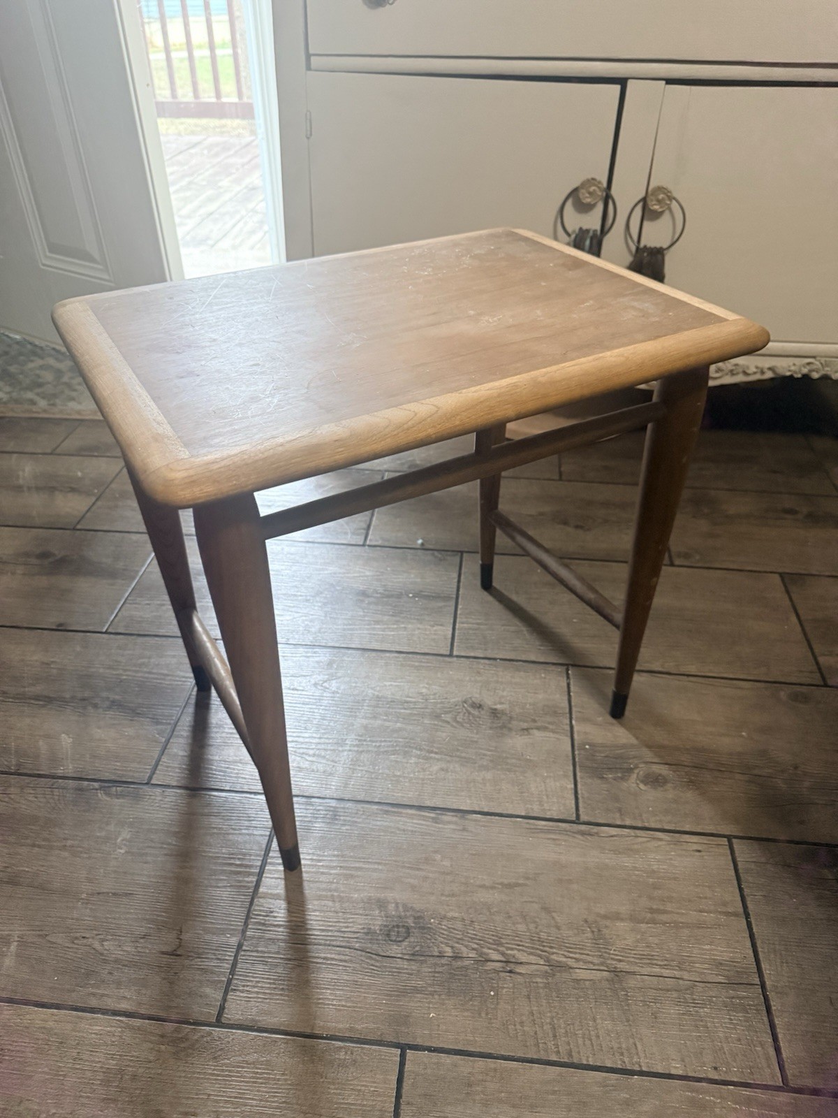Lane Acclaim Mid Century Nesting Table