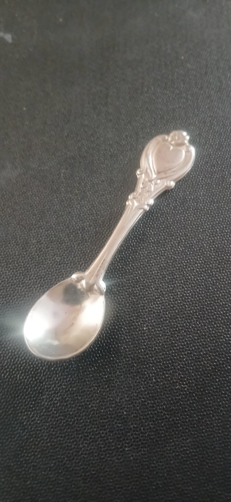Vintage 1920’s-1940’s Sterling Silver Heart Design Salt Spoon