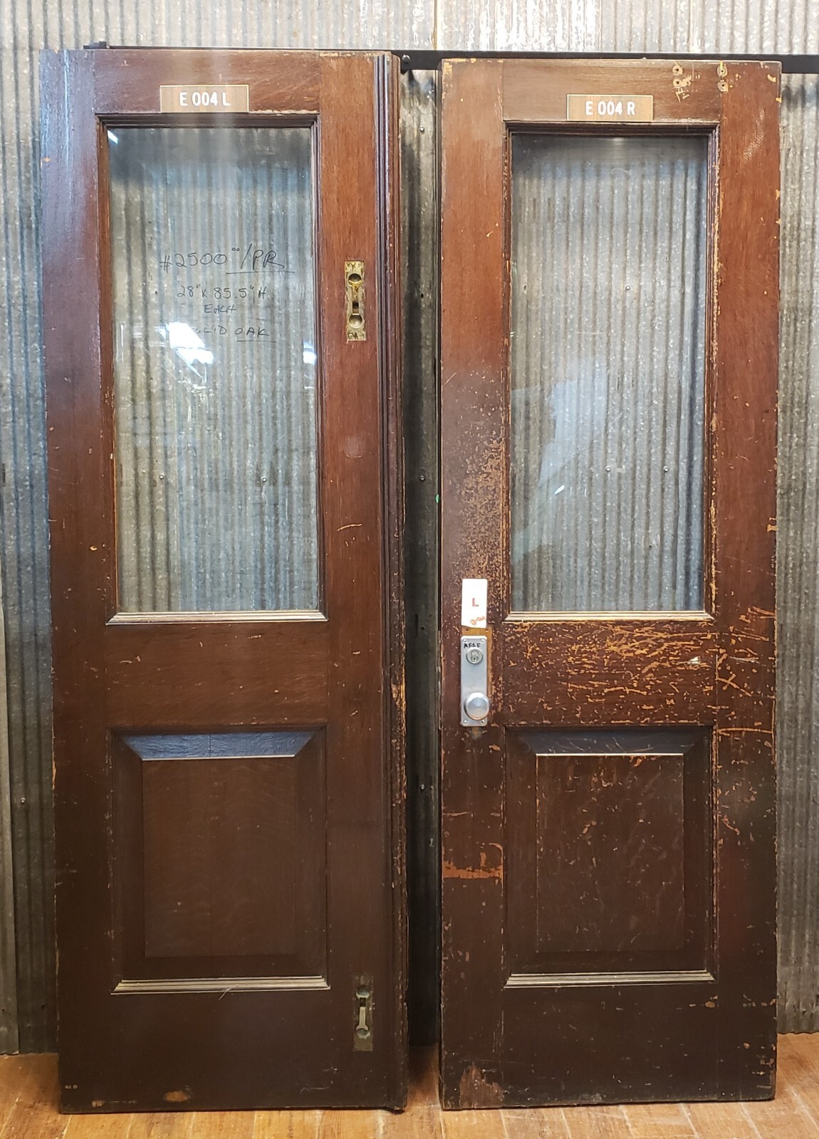Pair of Beveled Glass Solid Oak Exterior Doors with Hardware 28″ x 85″ GA9673