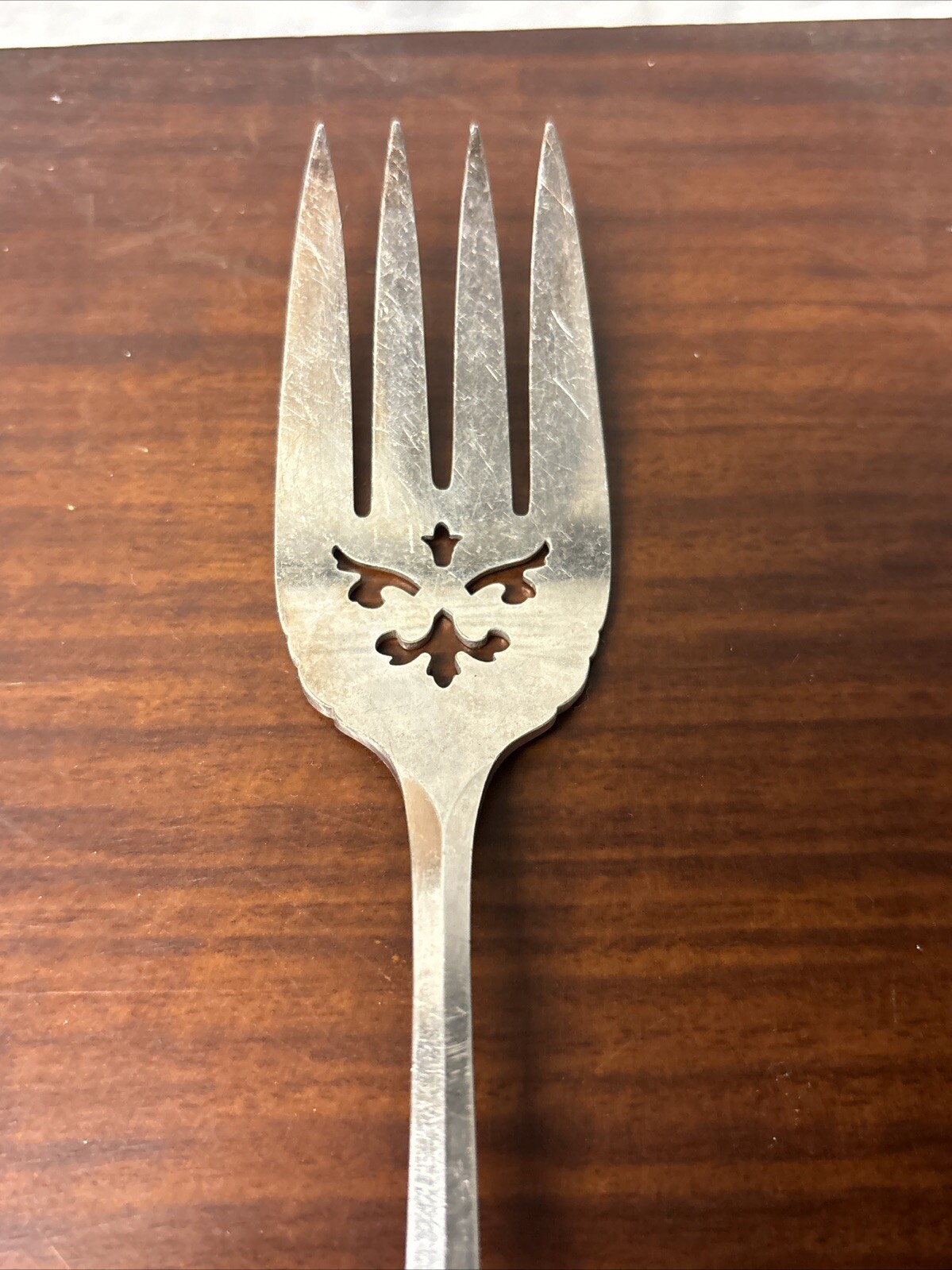 Medium Meat Serving Fork Oneida Community Fantasy 1941 Tudor Silverplate Vintage