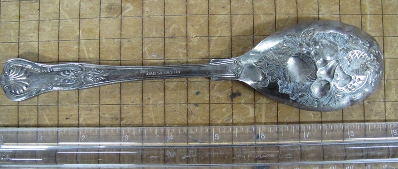 Silver plate : 9″ serving spoon with fruit pattern – F B Rogers – Italy – 50’s?