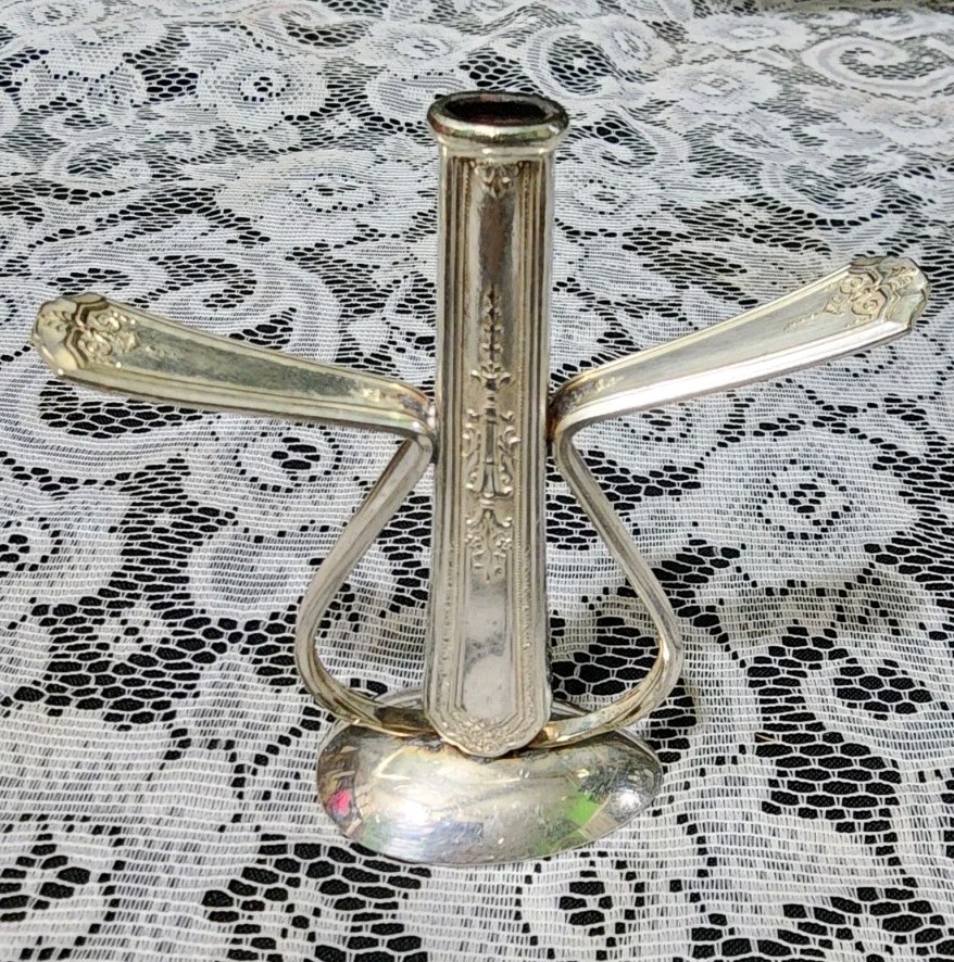 🌷ANTIQUE SILVERPLATE FLATWARE BUD VASE FROM c1925 ROMANCE & c1924 QUEEN BESS I