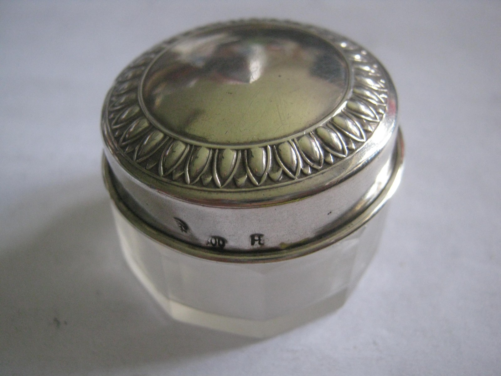 Glass Decagon 1.5″ Pill Box w/ 800 Silver Top, German Maker HB Hermann Behrnd