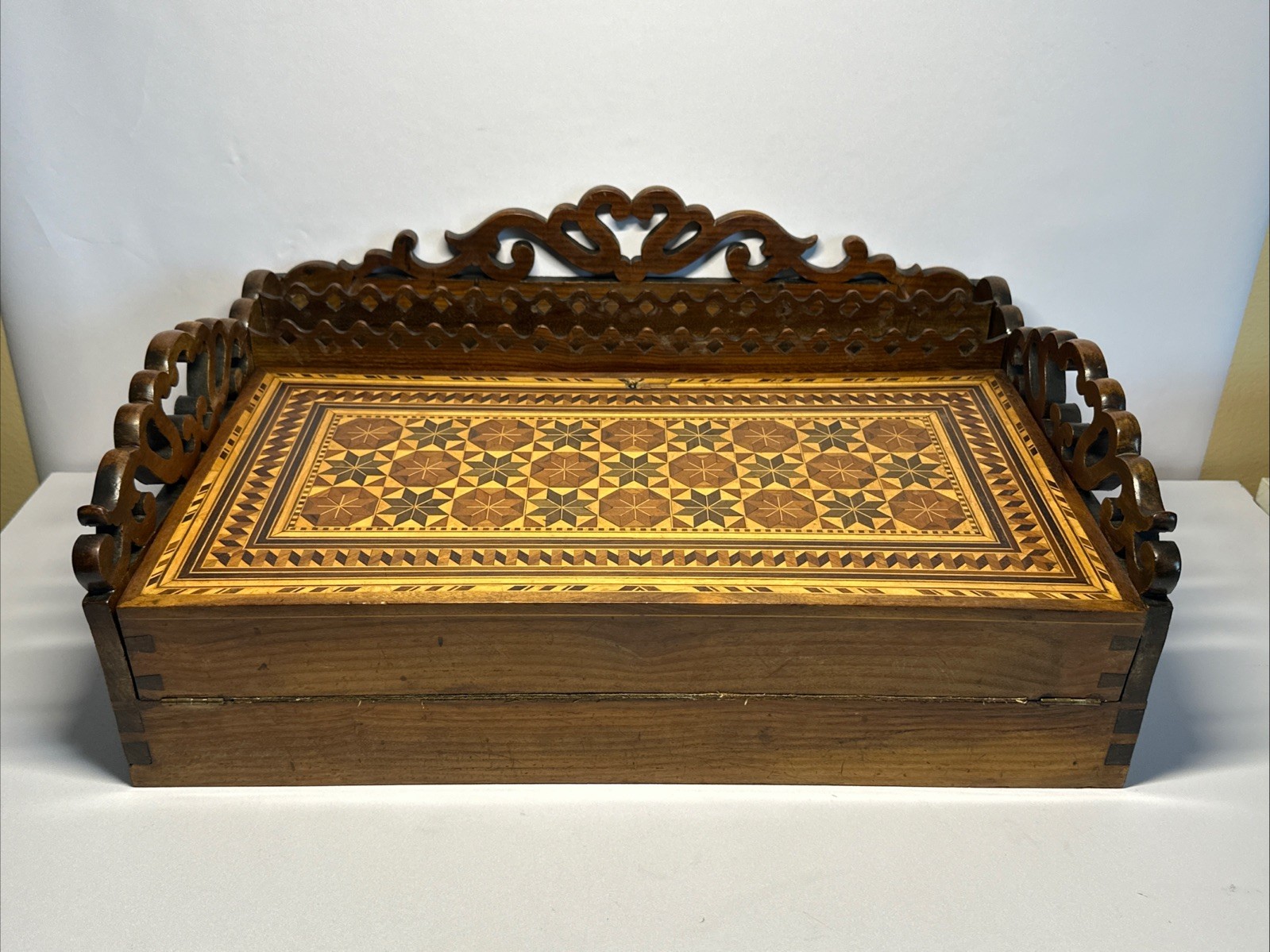 Elegant Antique Victorian Marquetry Walnut Inlaid Writing Slope Box Lap Desk