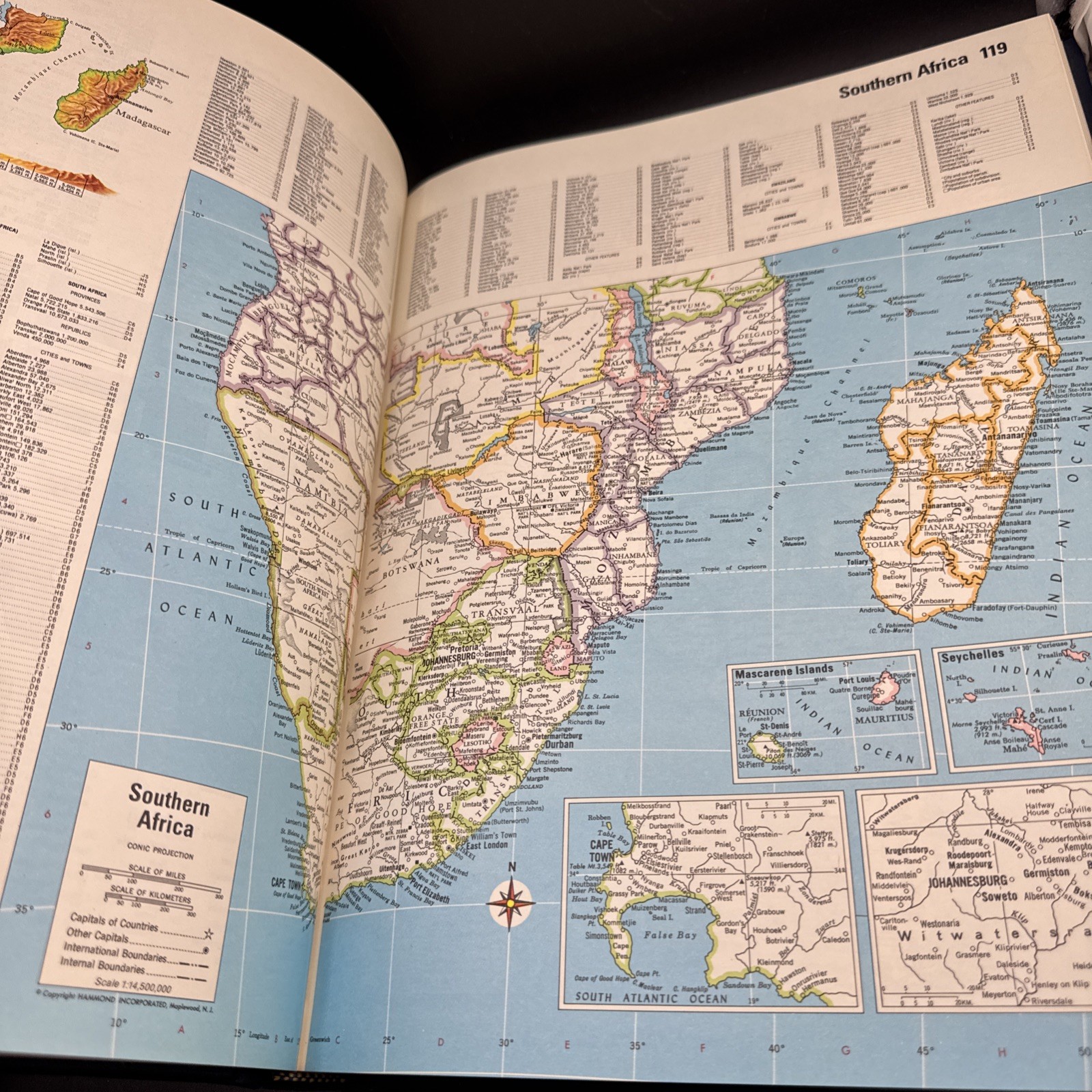 World Atlas Collector’s Edition Blue Hardcover Gold Lettering Reference Book