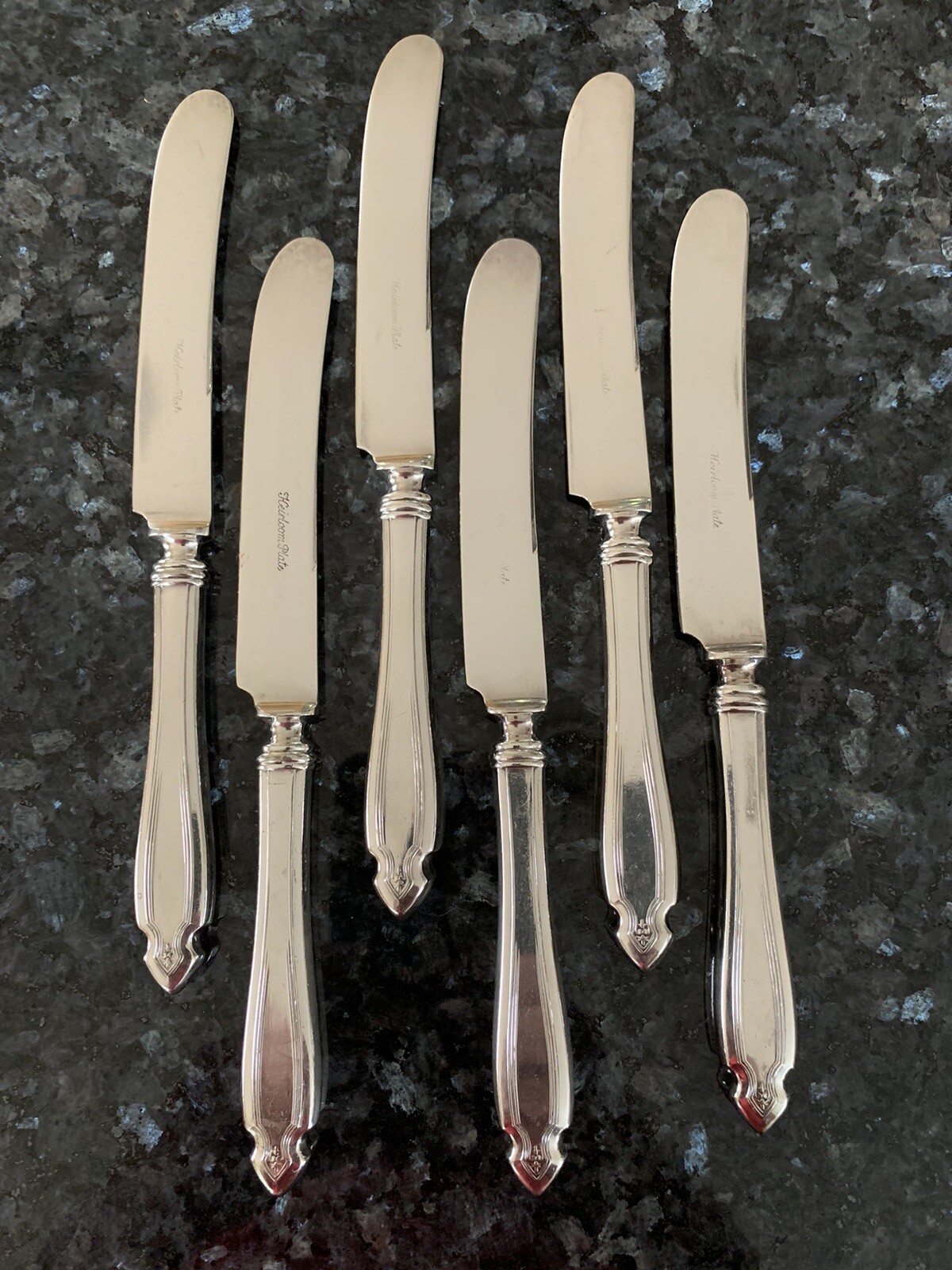 HEIRLOOM CARDINAL Oneida Rogers 1920 Old French Hollow Knife w/ Bolster – Set 6