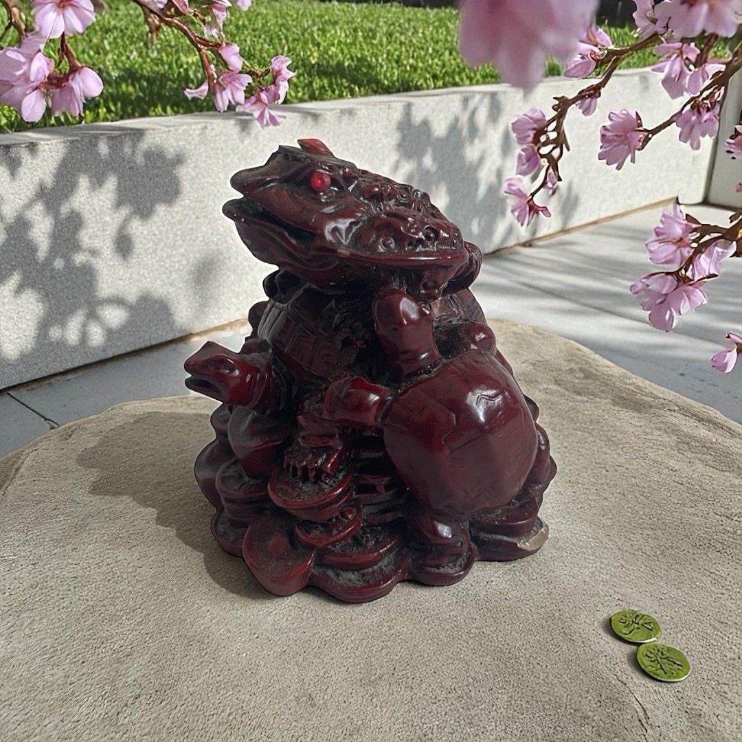 Vintage Asian Feng Shui Money Frog Toad Statue Figurine Wealth Luck 3.5″