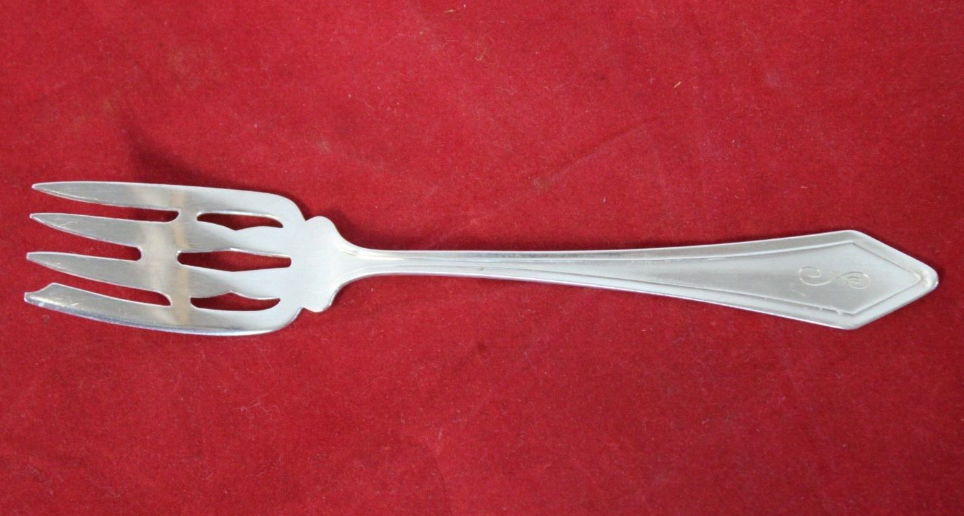 Dixie by Manchester 5-7/8″ Desert Fork (1910) “S” Monogram ~21g