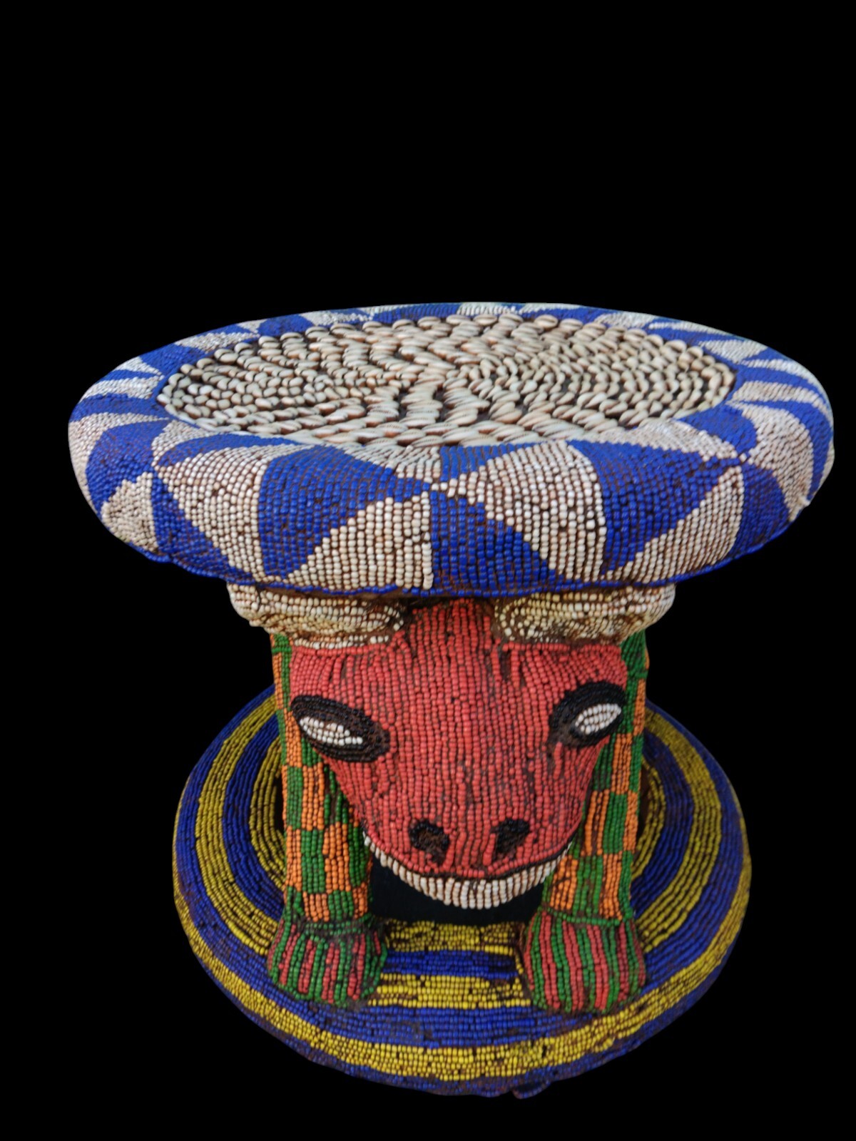 1 Lg Nobility Beaded Wood Bamileke Throne /Table/ Stool Cameroon 21″w 18″×21″ D