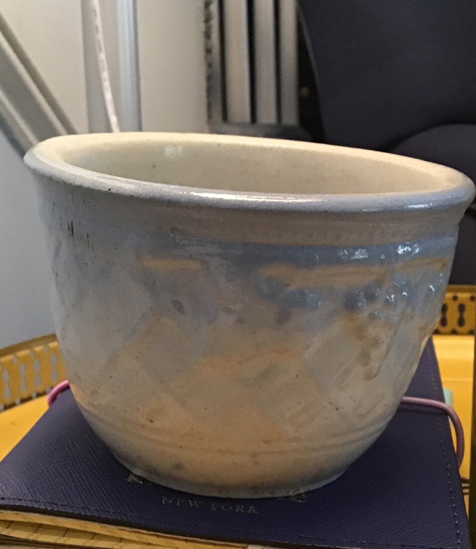 Blue & White Stoneware GRAPES & TRELLIS Salt Glazed Custard Cup 2 1/2″