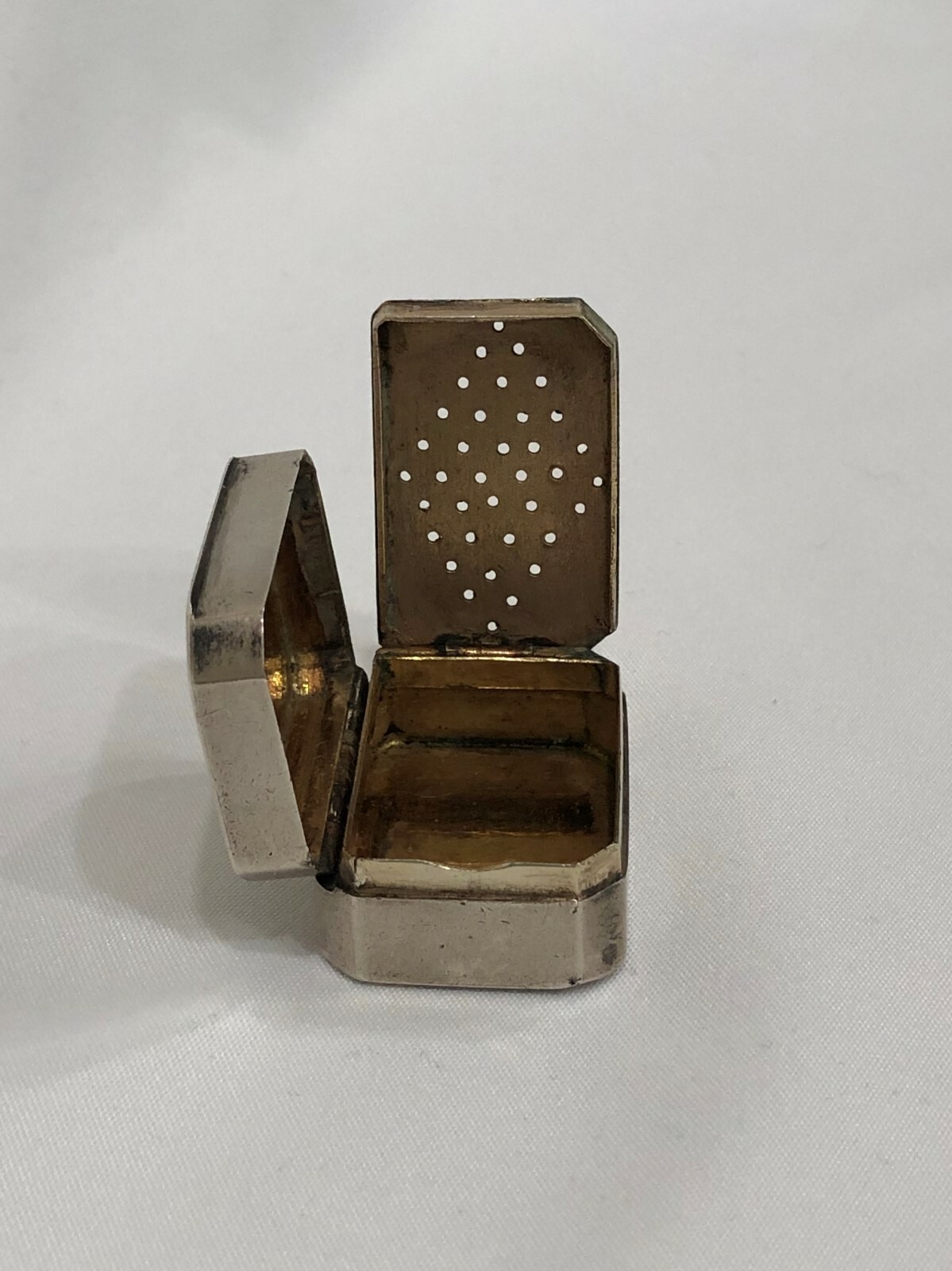 Antique 1814 Georgian Sterling Silver Vinaigrette – Thomas Willmore England 