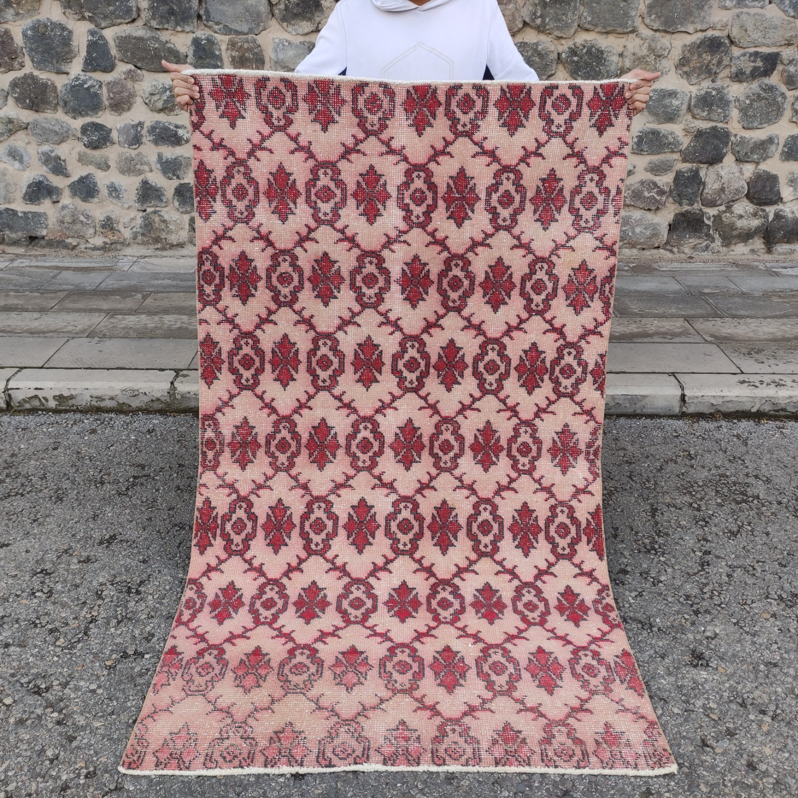 Vintage Rare motif Area Rug 3.71 x 6.33 ft , 4×6 Handmade Wool Rug 113 x 193 cm