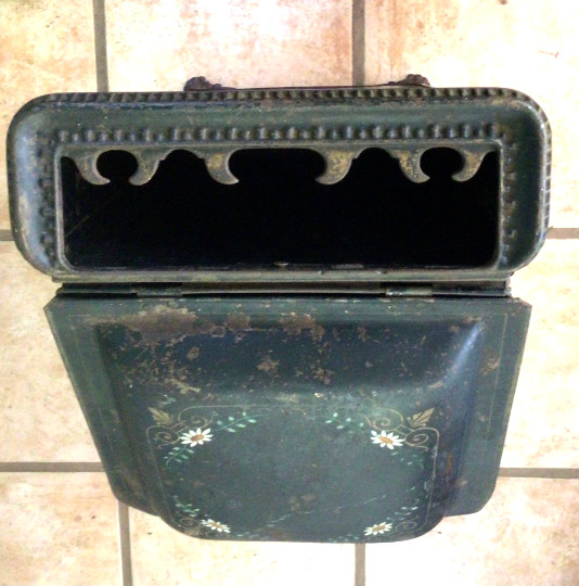 Antique scuttle bin,early american, Sidney Shepard Co. MFD,Buffalo,NY,tole paint