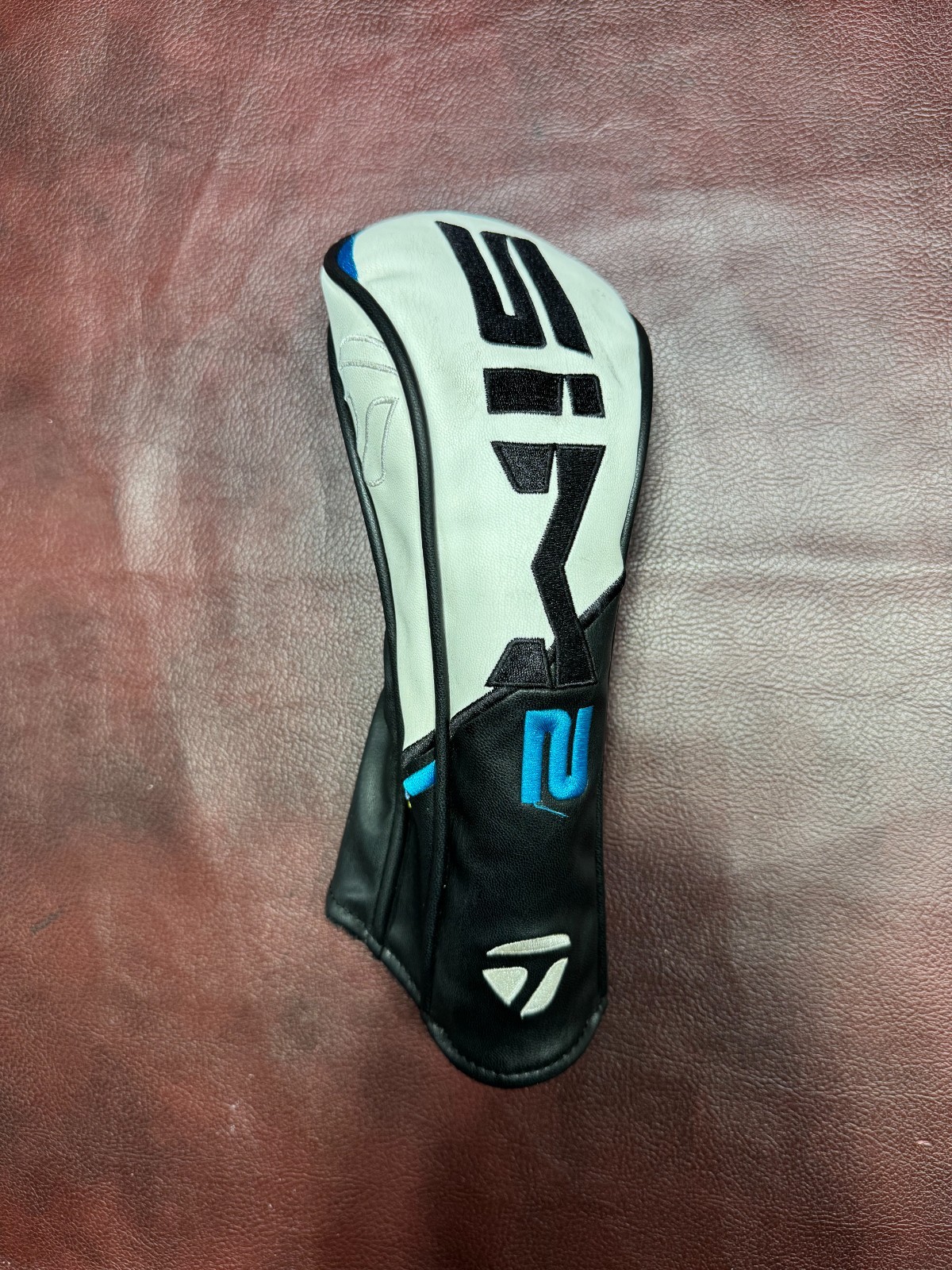 Taylormade Golf SIM 2 Fairway Wood Head Cover – GREAT CONDITION