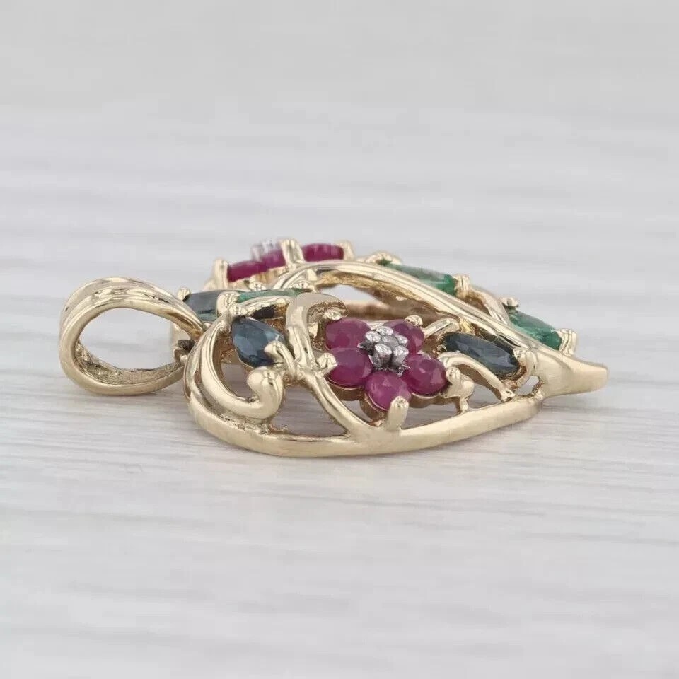 Round Cut LAb Created Ruby Women’s Stunning Heart Pendant 14K Yellow Gold Plated