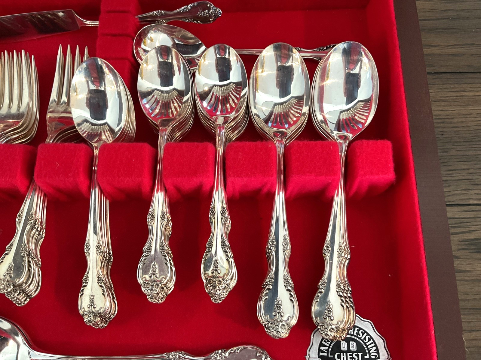 75 Pc. Rogers Silverplate Flatware w/ Case, ORLEANS Pattern, Beautiful Condition