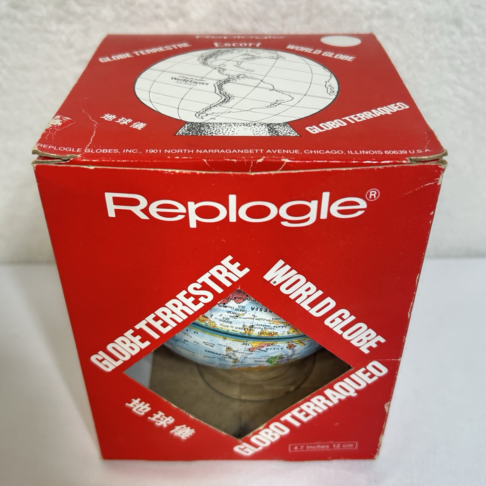 Replogle World Escort Series Globe with Plastic Magnifying Stand 4.7” Diameter