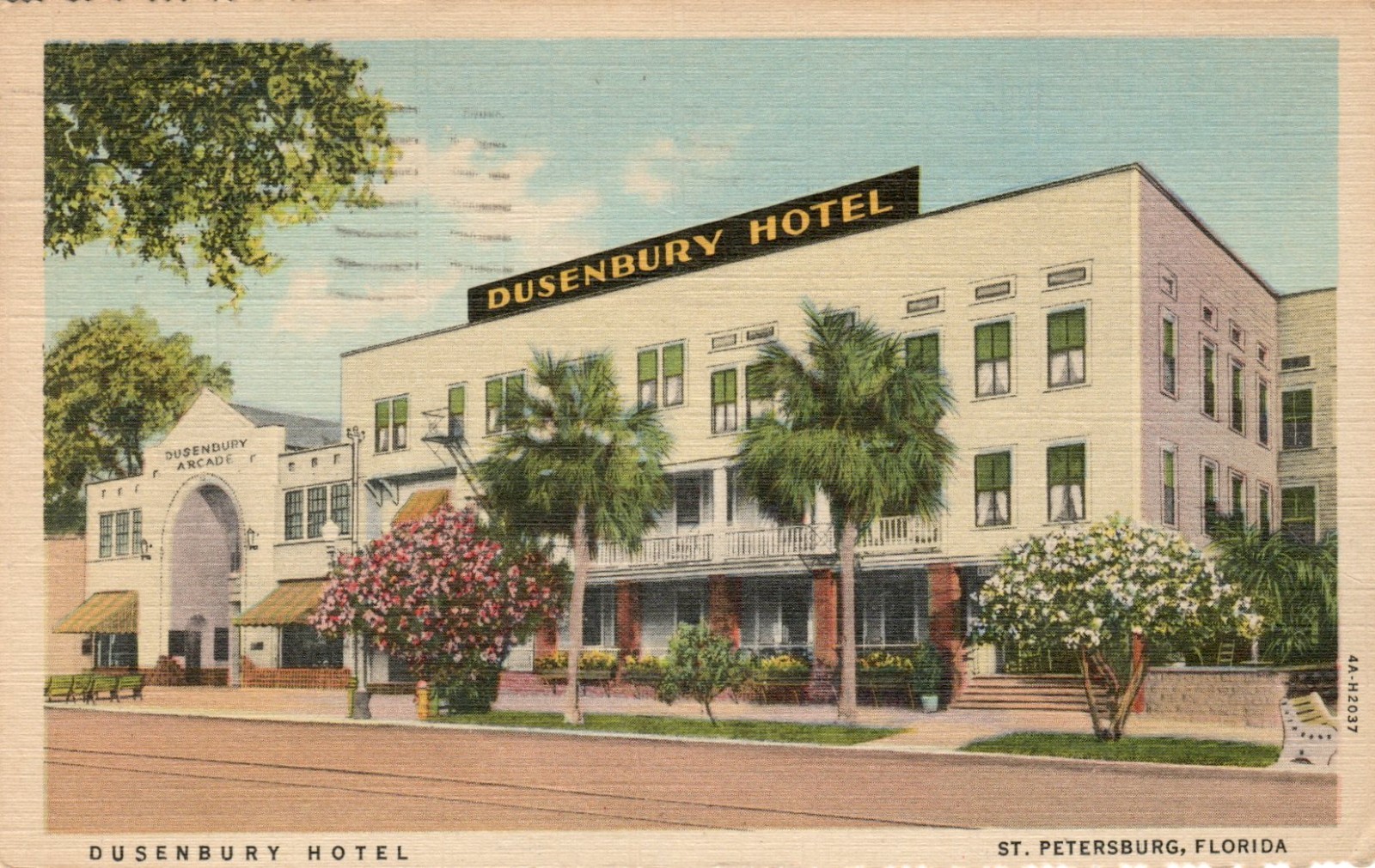 Vintage Postcard Dusenbury Hotel St. Petersburg Florida