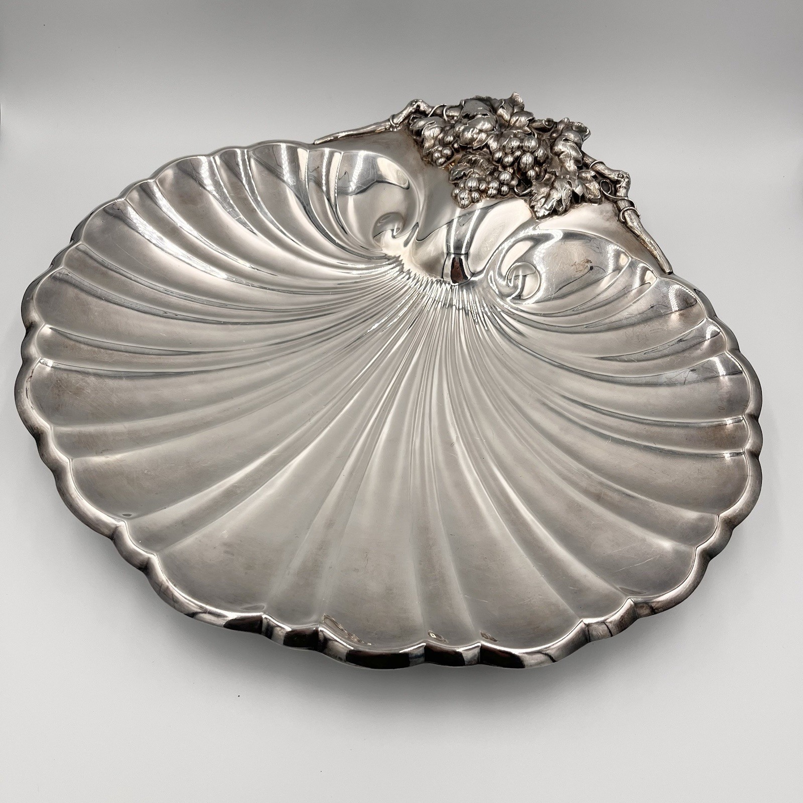 Vintage Reed & Barton Tray 16” Silverplate Shell Serving Plate Grape Motif USA