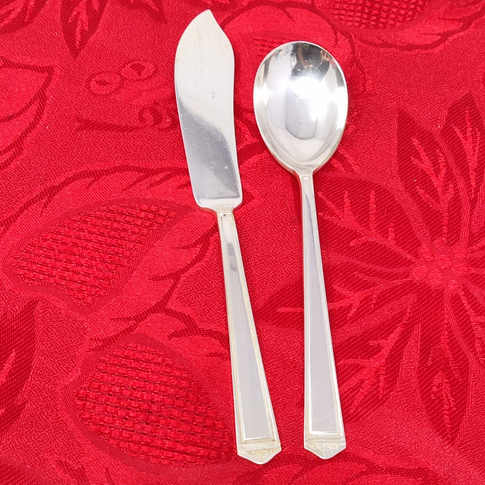 2 Serving Pcs 1847 Rogers ANNIVERSARY Sugar Spoon Jam Spreader Silverplate 1923