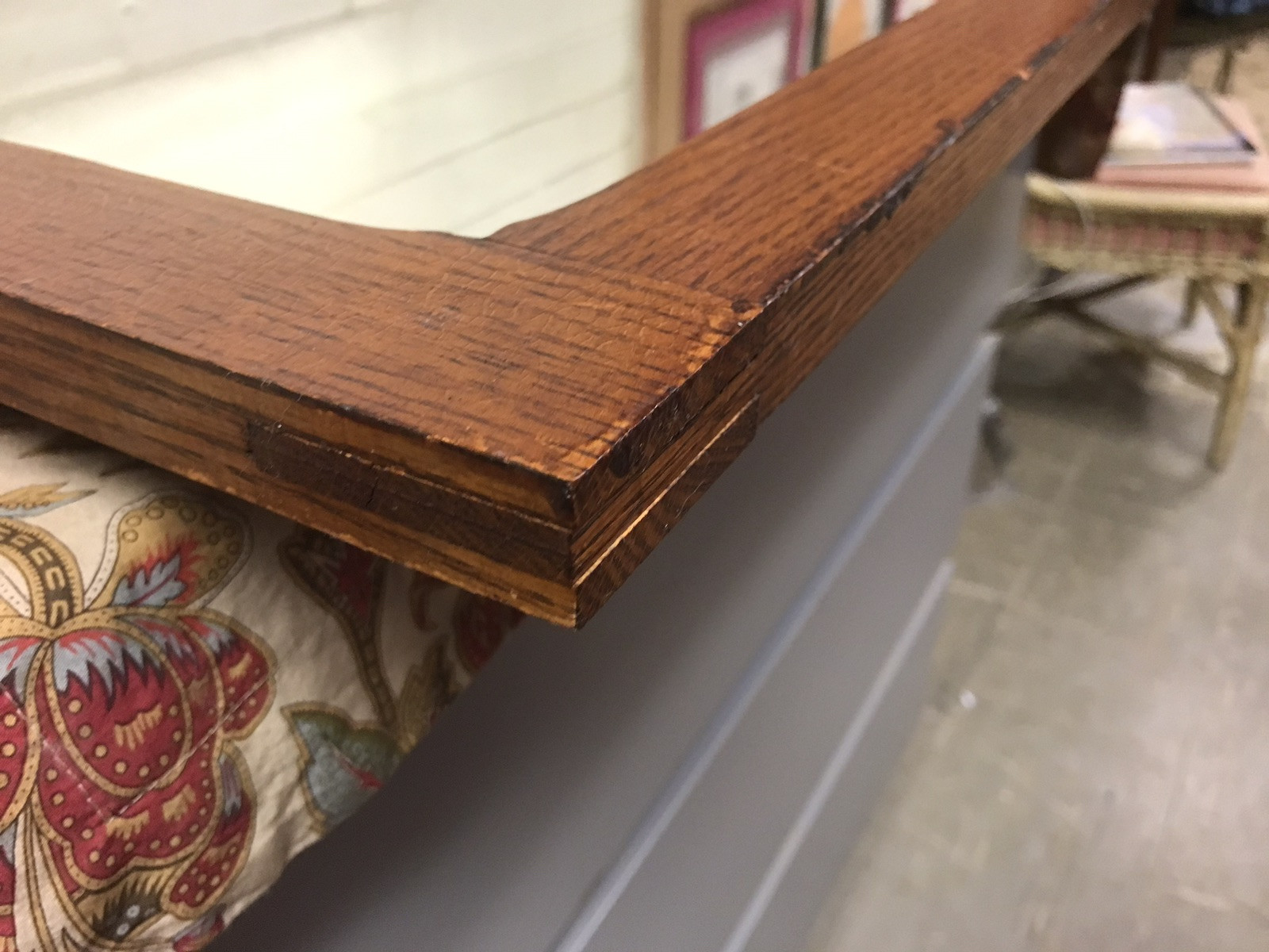 ANTIQUE VTG WOOD FRAMED RECTANGULAR BEVELED WALL MIRROR 27 1/4 X 23 1/4” X 1 3/4