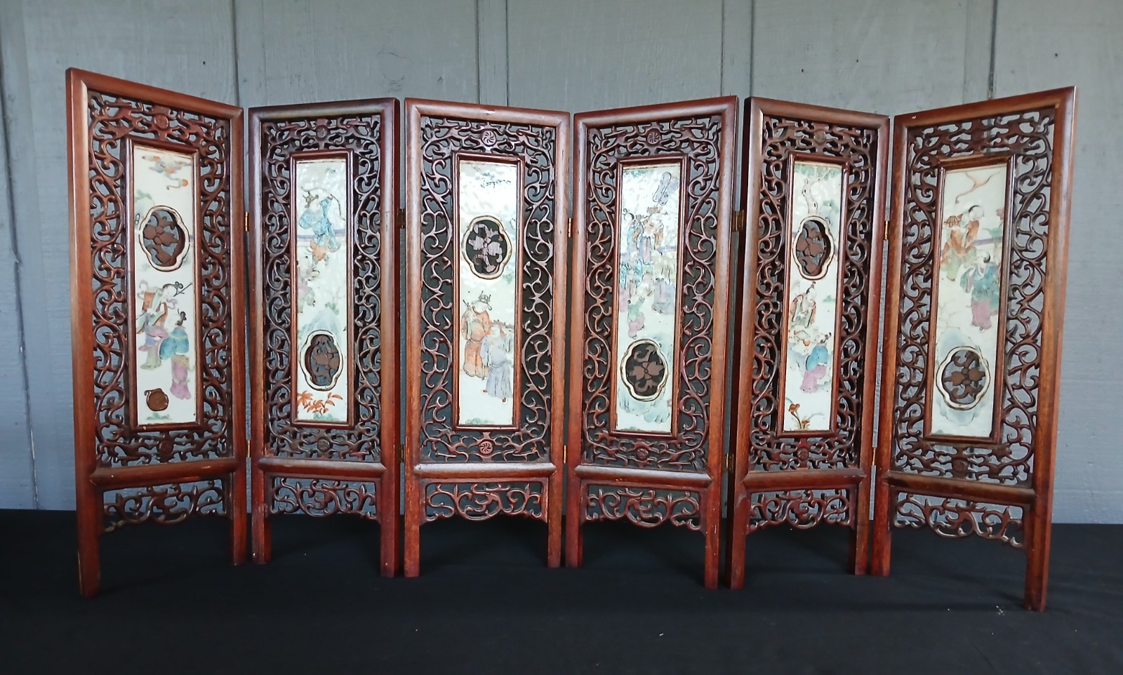 19century Chinese Famille Rose Porcelain Table Screen