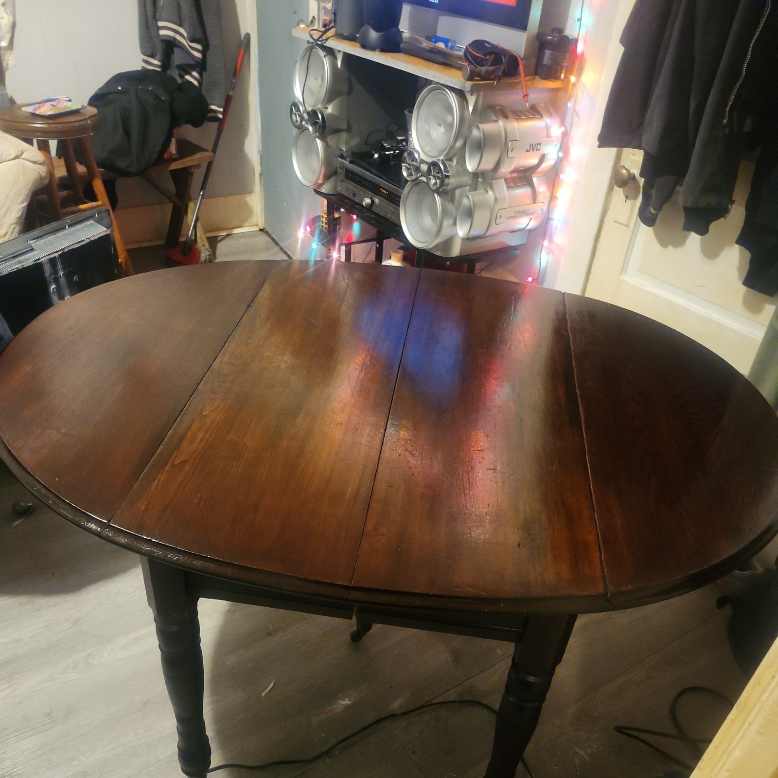 19th Century 5 Leg Drop Leaf Table Flat Screw Construction
