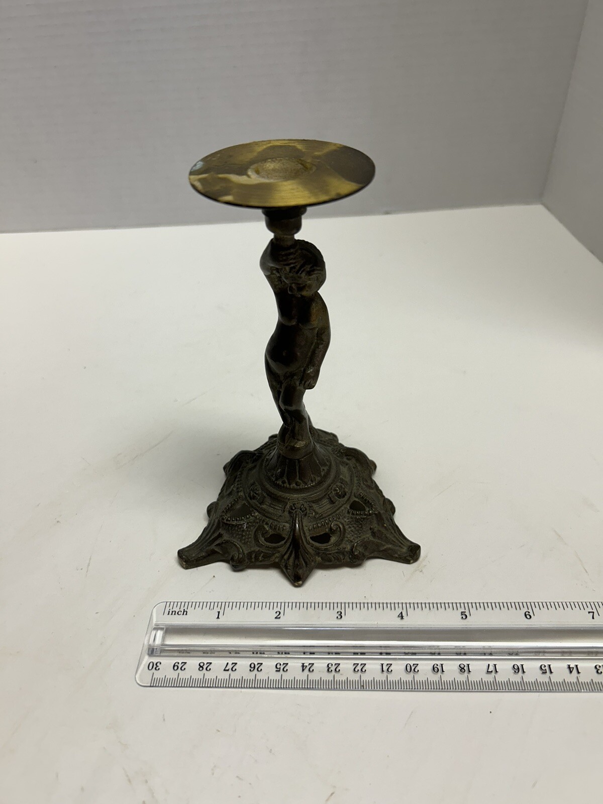 Cherub – Angel – Baby single candlestick in bronze/brass — art noveau style