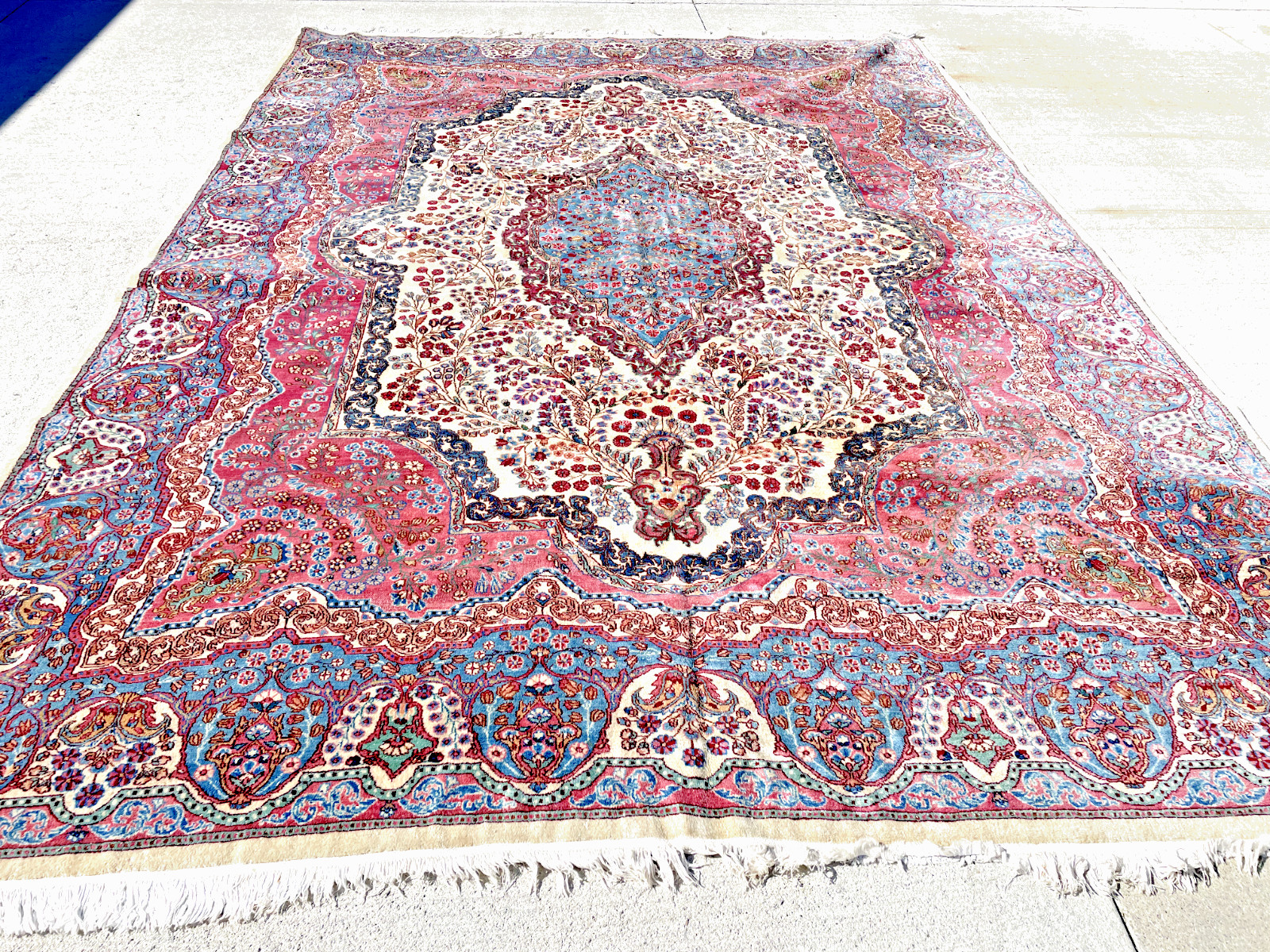 8’8”x12′ Circa 1920 Liver Kerman Rug.