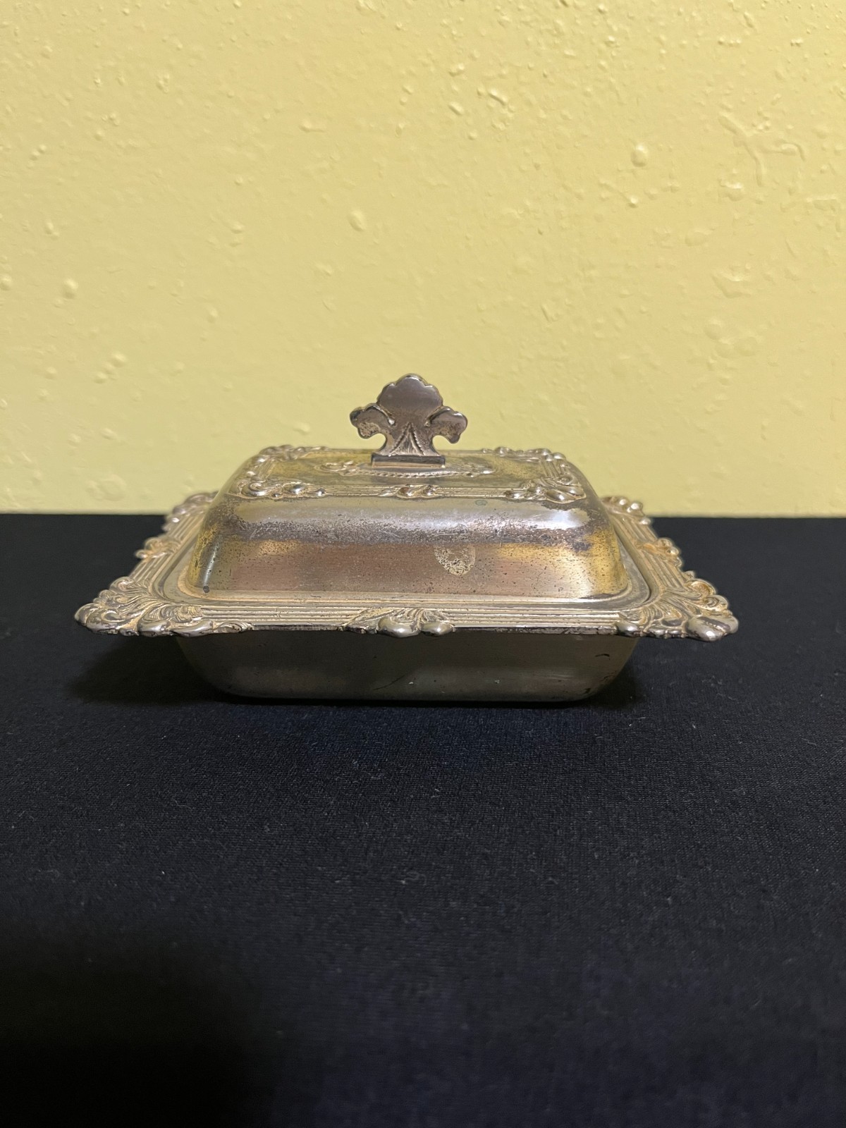 Vtg silver plated covered dish with Made in Occupied Japan by Amerexware