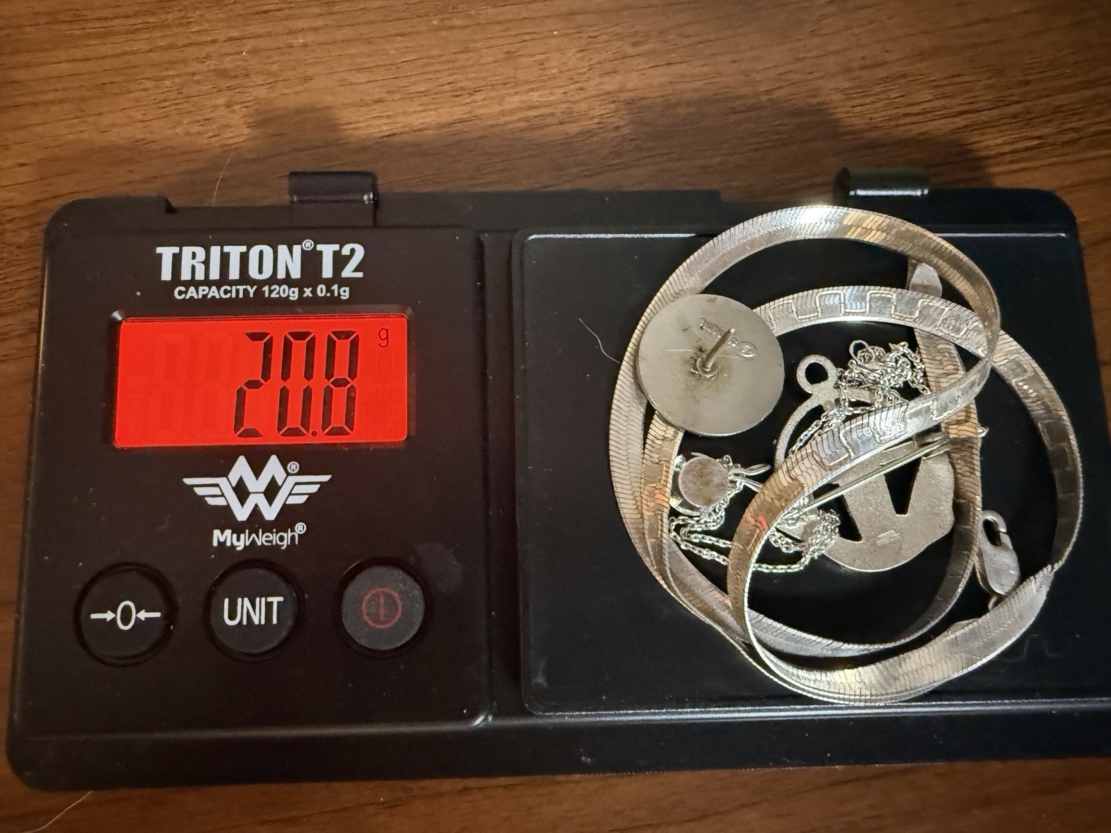 Scrap 925 Sterling Silver Lot – 20.8 Grams. Wear or Sold as Scrap.