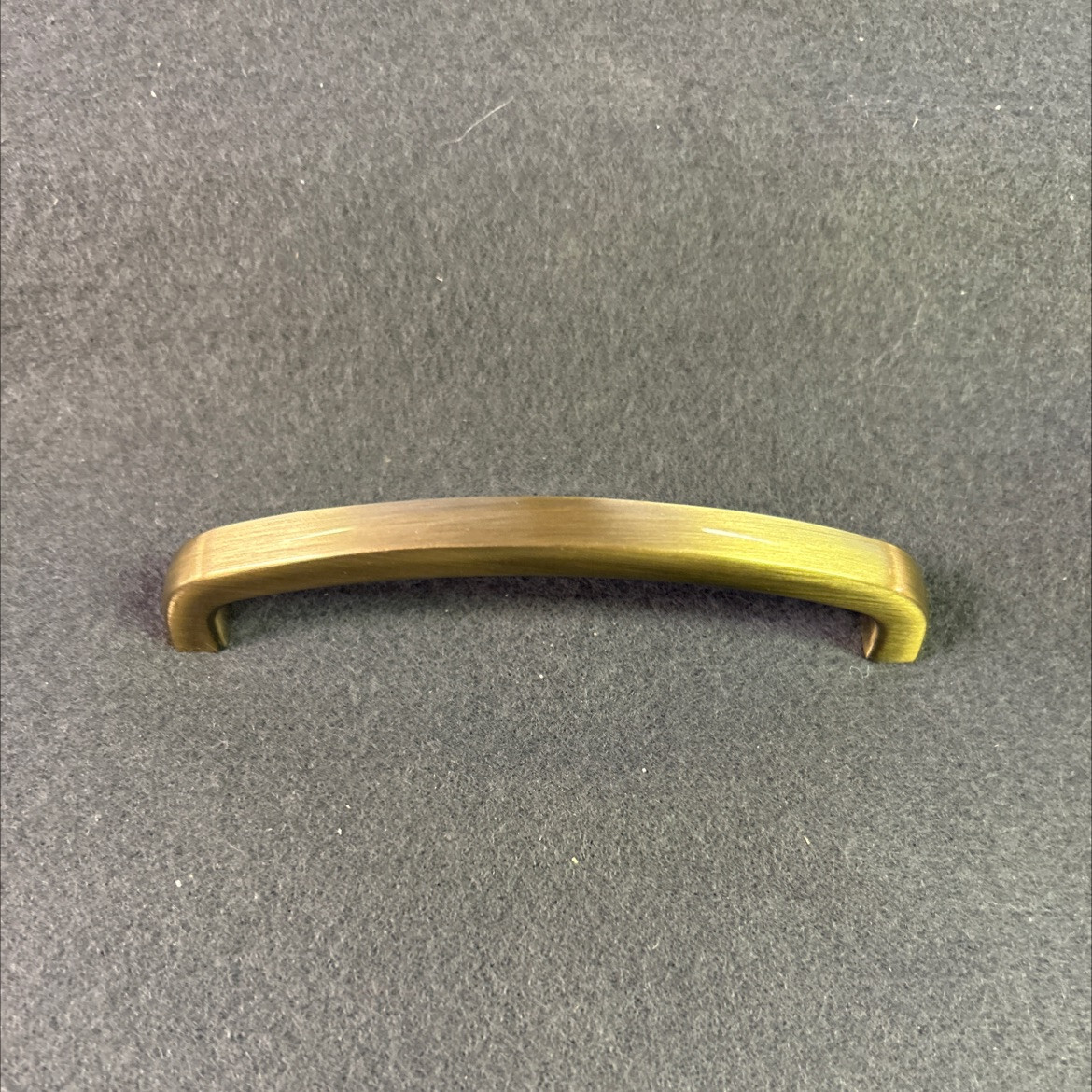 3-3/4″ Avante Atlantic Pull Antique Brass