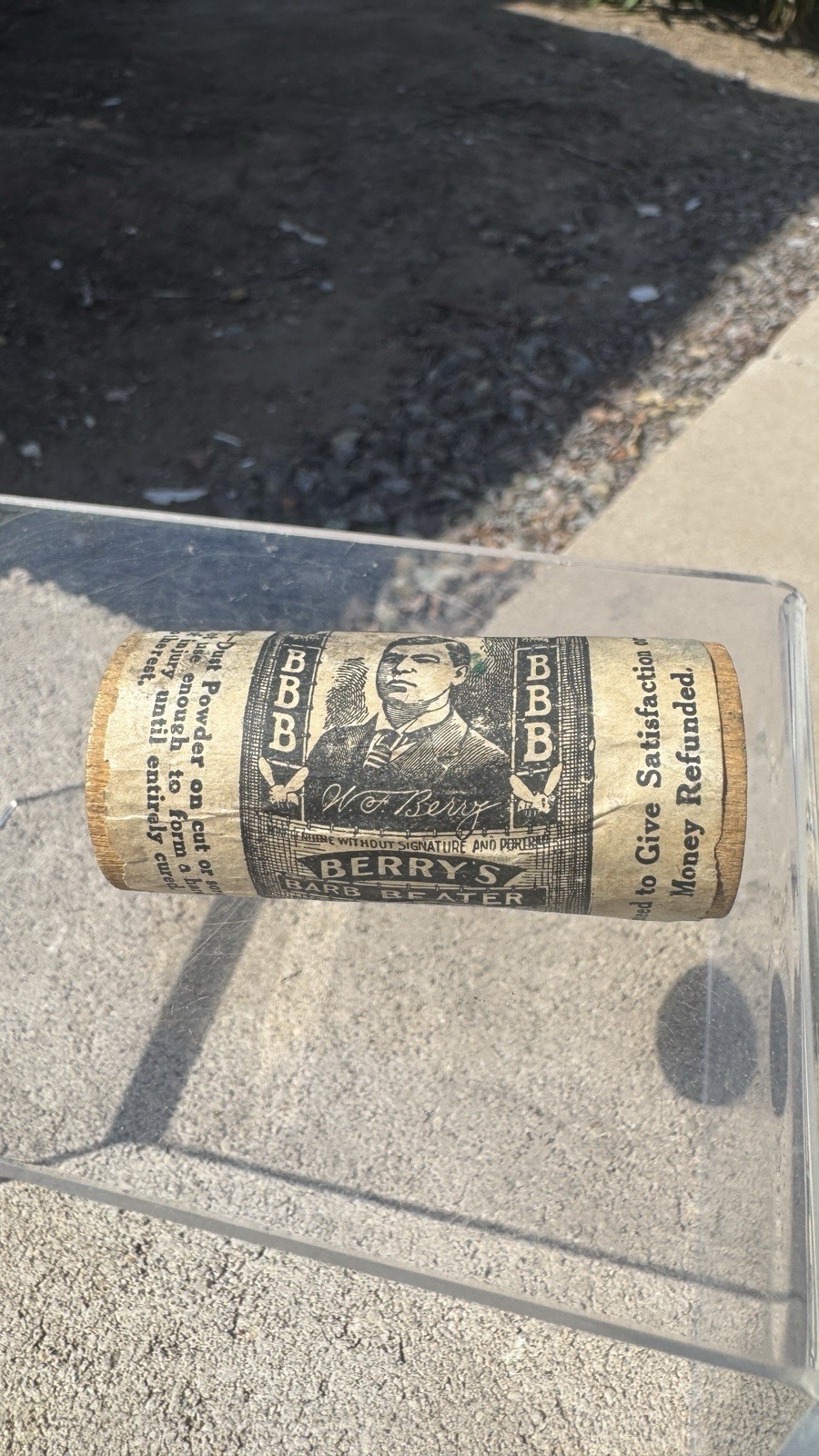 BERRY’S BARB BEATER Free Sample – Paper Labeled Wood Advertising Container