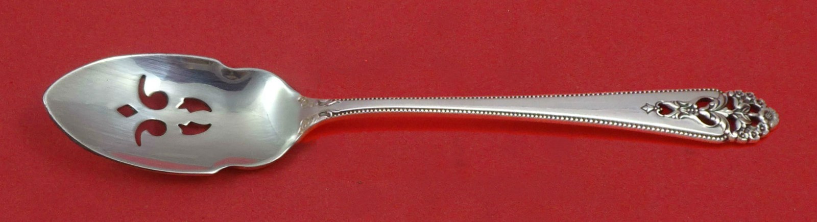 Queen’s Lace by International Sterling Silver Olive Spoon Pierced 5 3/4″ Custom
