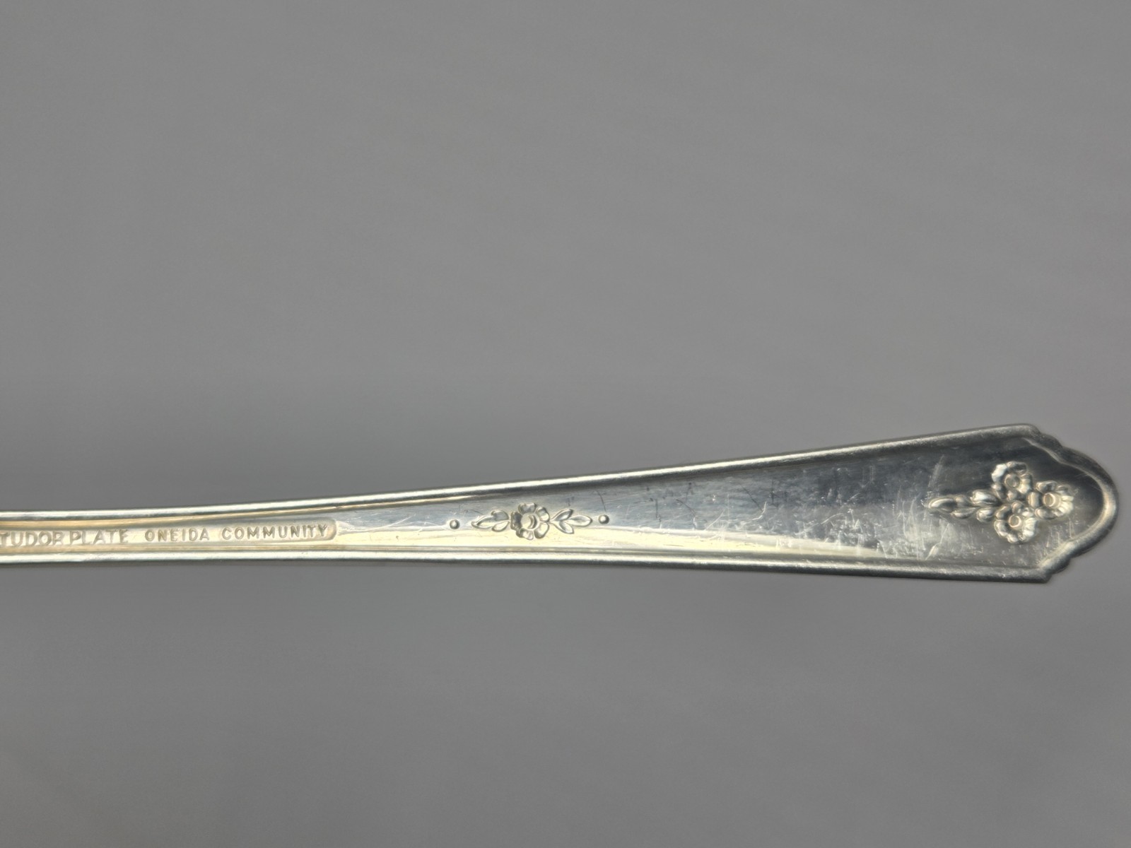 Lot of 68 Oneida Sweet Briar (1948) Silverplate Flatware