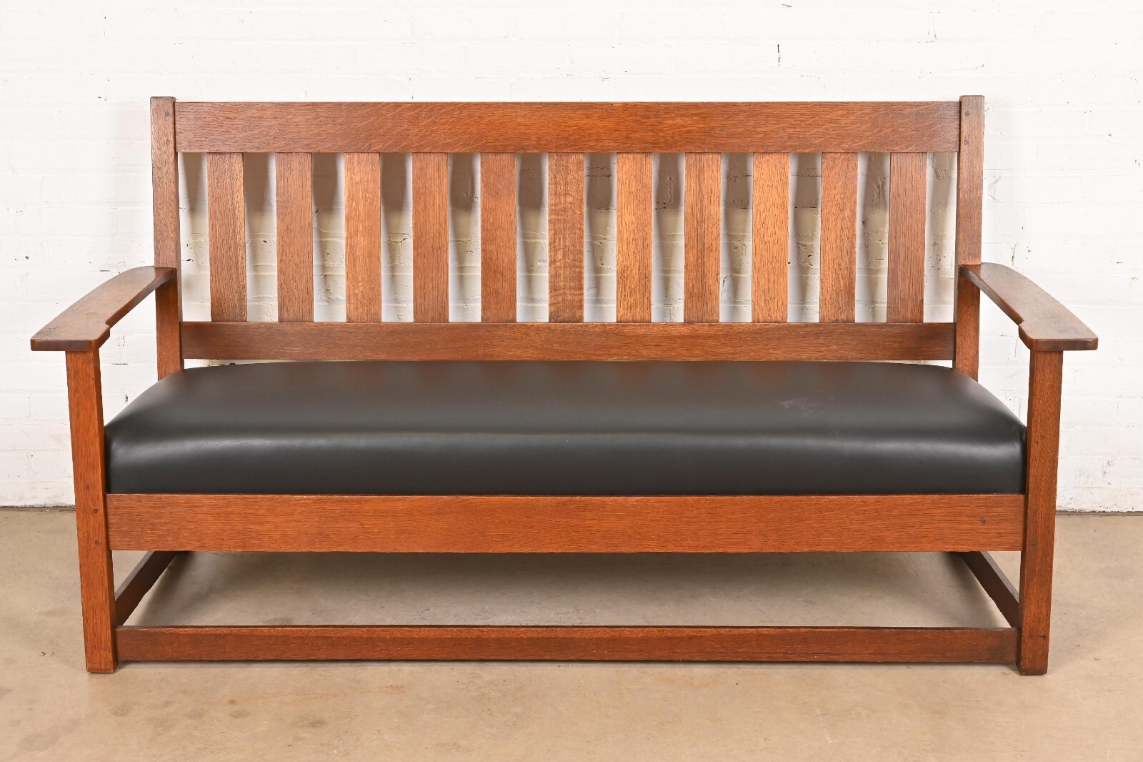 Charles Stickley Antique Mission Oak Arts & Crafts Settle Sofa or Bench