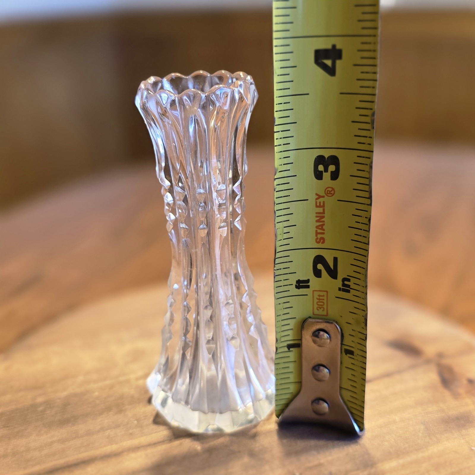 VTG AMERICAN BRILLIANT PERIOD (ABP) CUT GLASS BUD VASE, NOTCHED / ZIPPER 3.75″