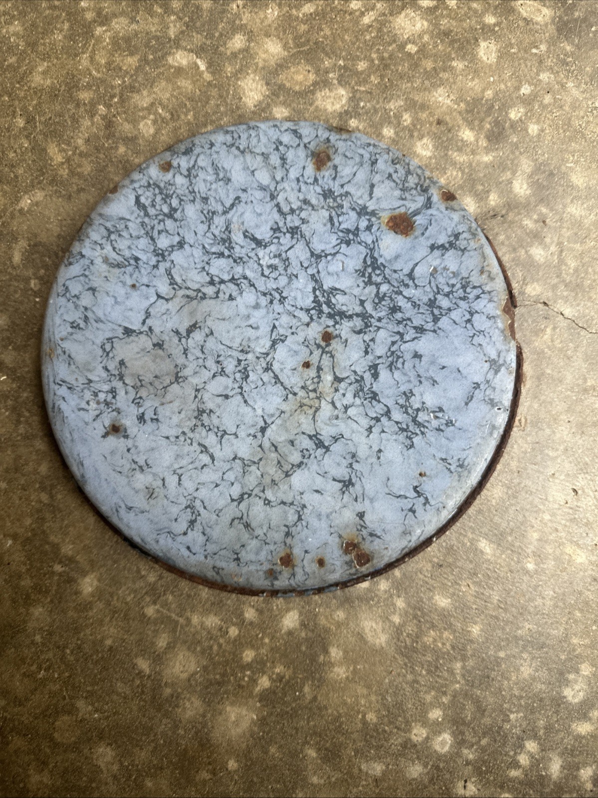 Rusted Splatterware Light Blue Marble Graniteware Enamelware Swirl Plate Lid 9”