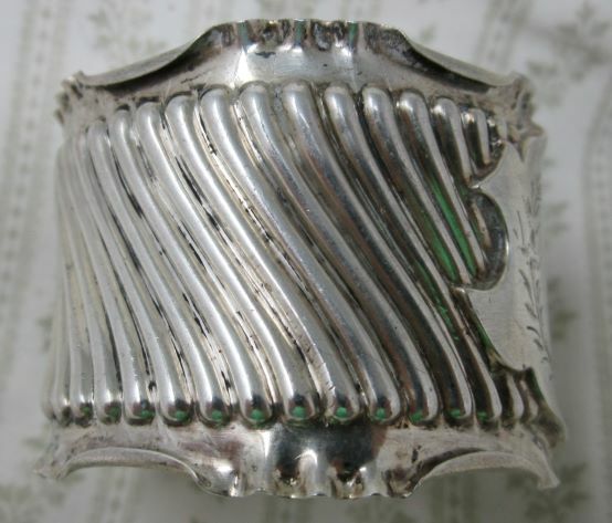 Fancy European Solid Silver Napkin Ring No Mono 1.75″ Diam x 1.38″ Tall 16 Gr