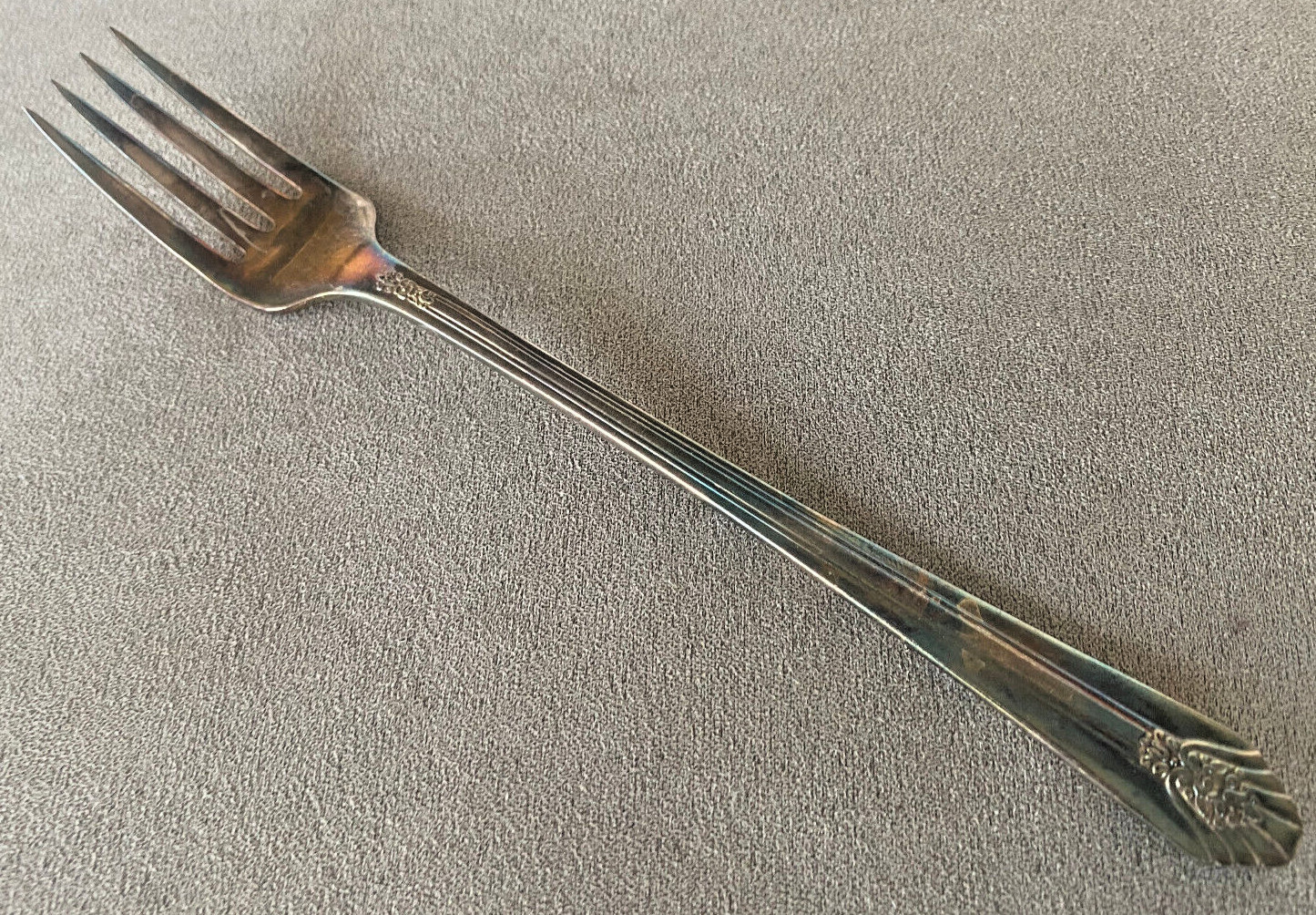 Imperial 1 Grille Fork IS International Wm Rogers Sectional 1939 7 5/8″