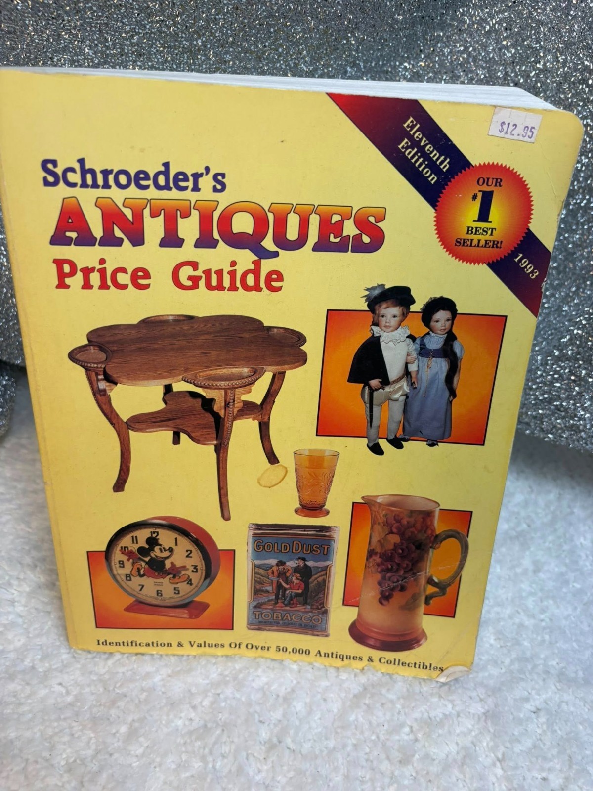 Vintage Antiques Price Guide Lot Warman’s Schroeder’s Depression Glass Bundle