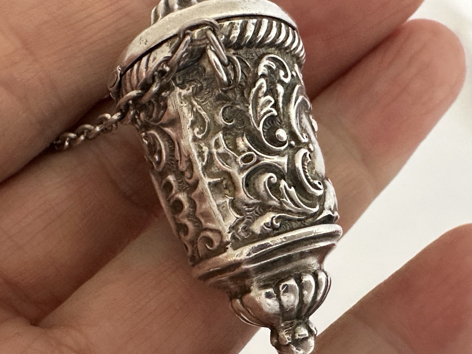 Antique Solid Silver Chatelaine Thimble Case c.1888