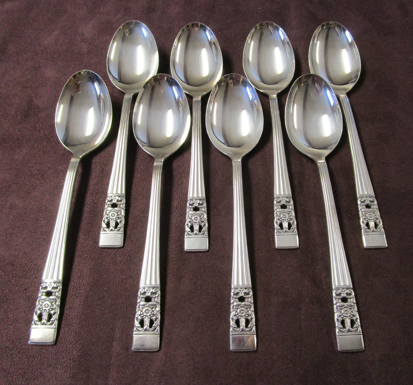 CORONATION 8 Dessert or Oval Soup Spoons Silverplate 1936 No Monograms Excellent