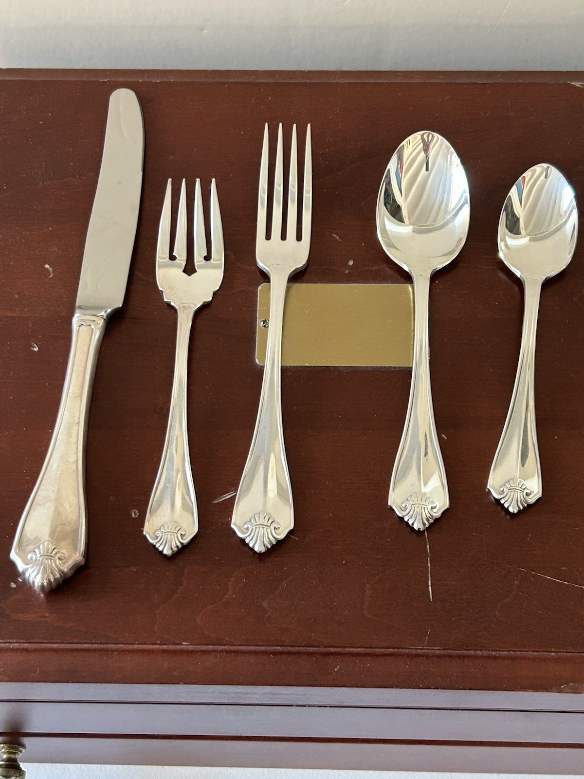 Oneida Silverplate Flatware King James 65 Piece Case Service For 12 Complete Set