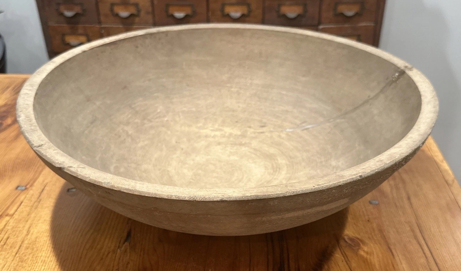 Antique Large 17″ Turned Lip Out of Round Primitive Wooden Dough Bowl Old Repair