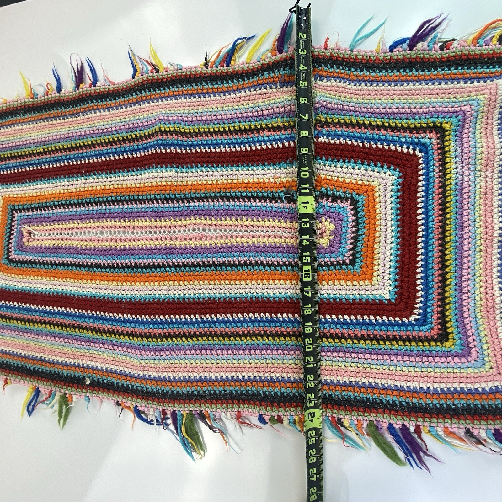 Vtg 60’s/70’s Handmade Continuous Braided Woven Scrap Rag Rug 48” x 27” Granny
