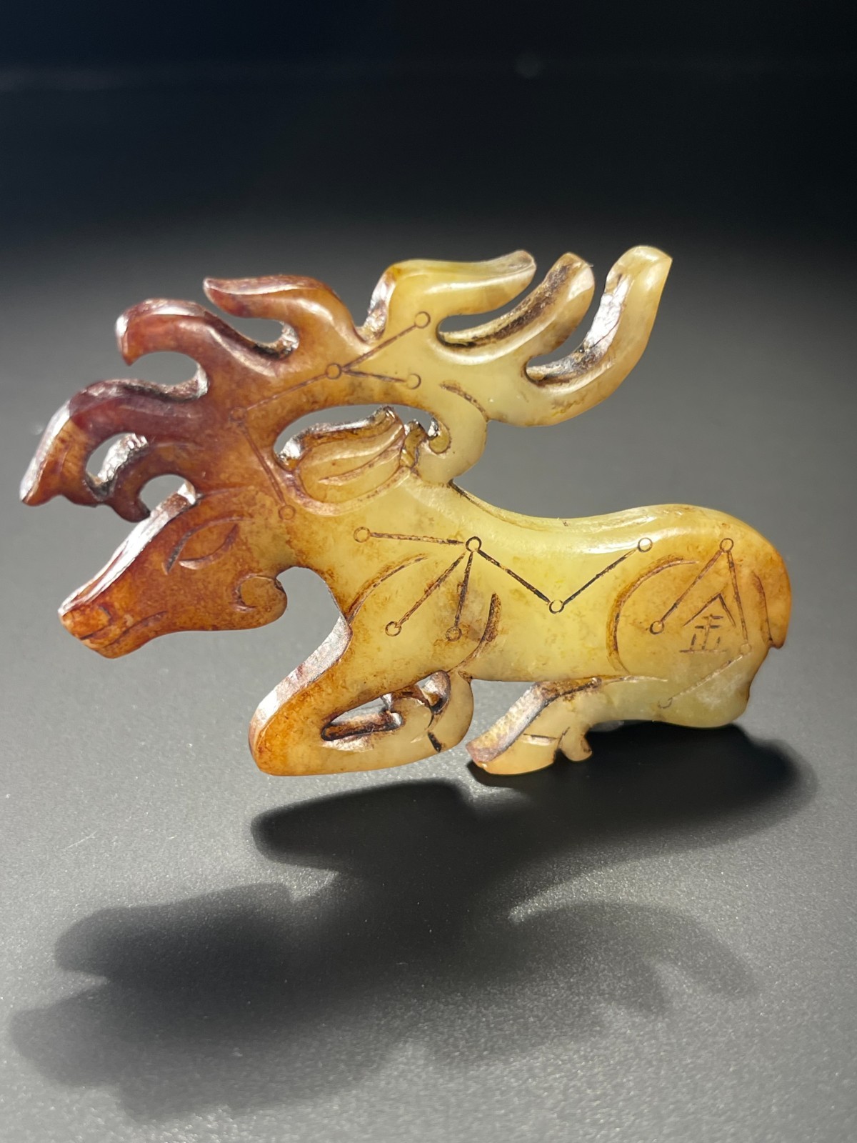 age-old China antique Han Dynasty jade deer