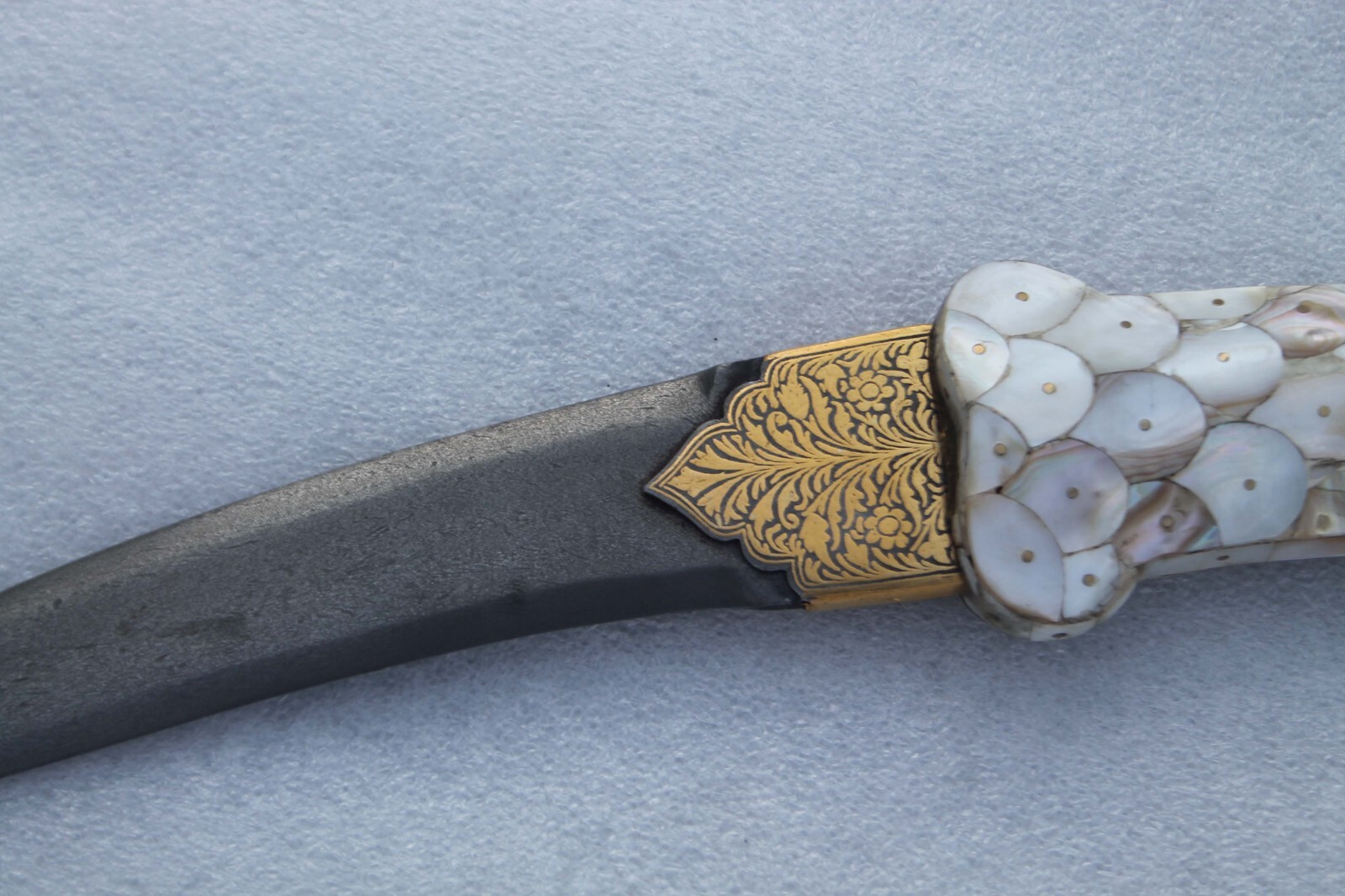 old vintage mother of pearl pistol grip handle gold damascened wootz steel blade