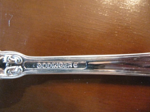Godinger Grand Master Silverplate 86 Pc. Service 16 & Box W Serving pieces