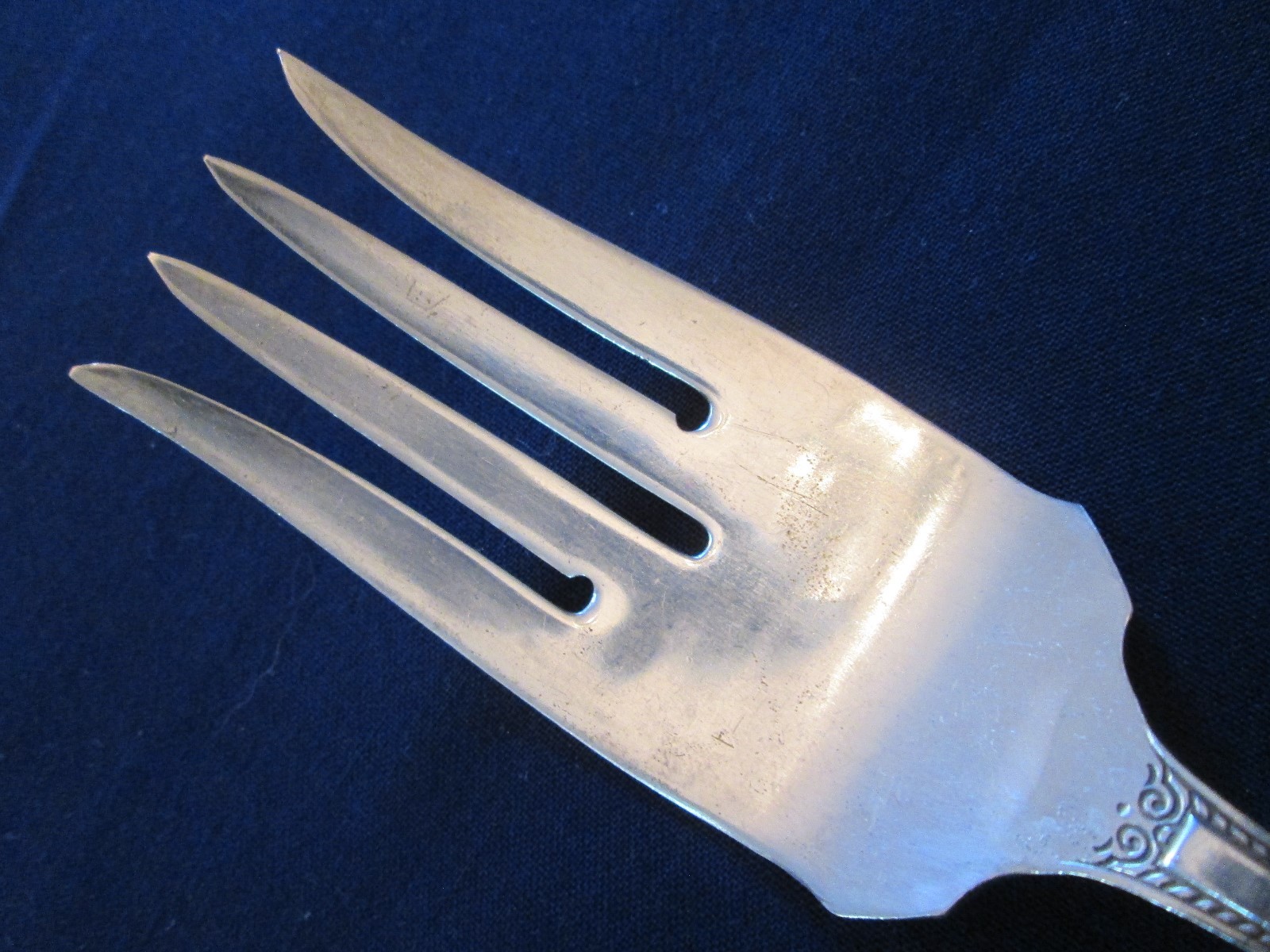 MEAT FORK! Vintage SHEFFIELD PLATE USA silverplate SHEFFIELD FIVE pattern LOVELY